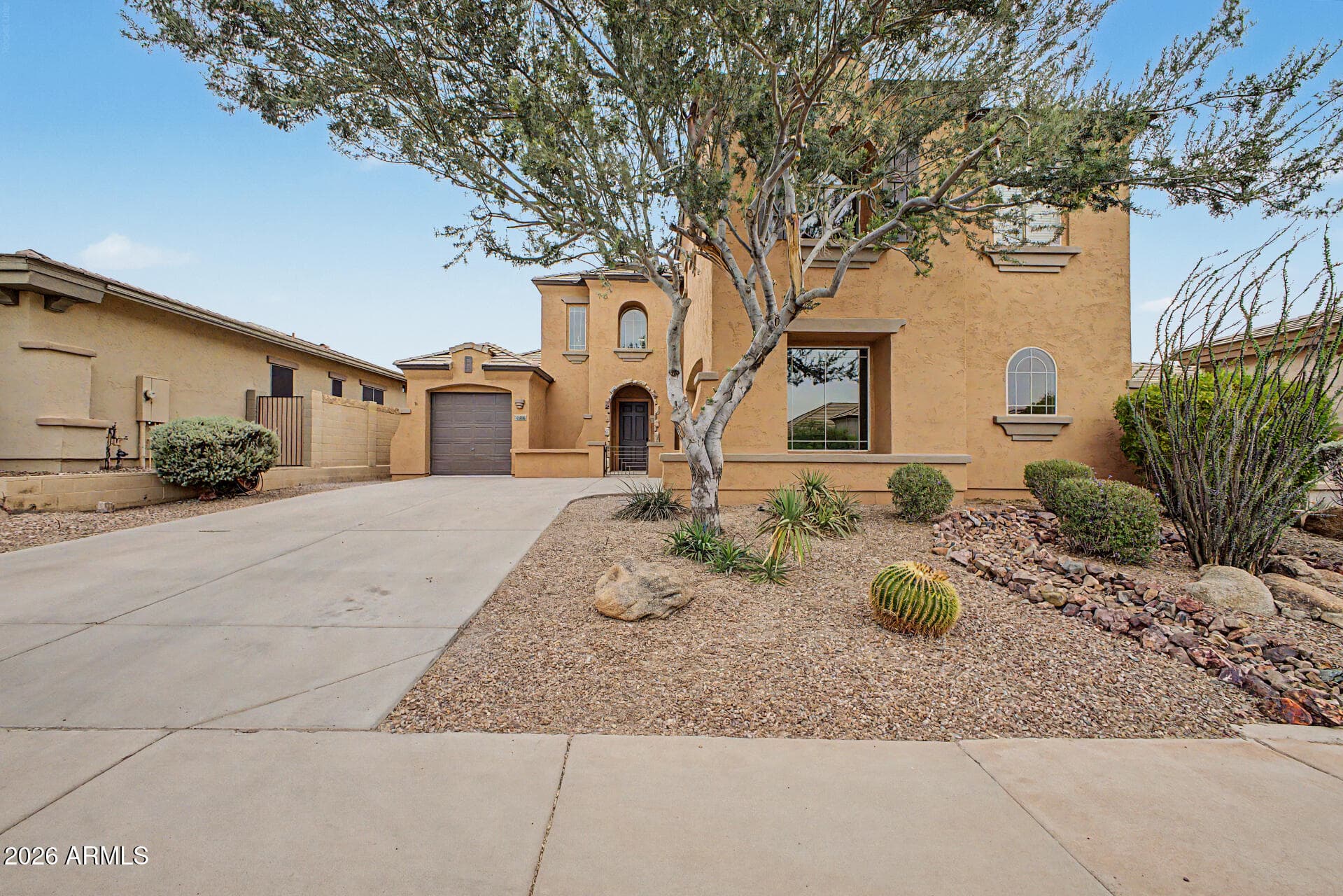 42931 N Livingstone Way — photo 1