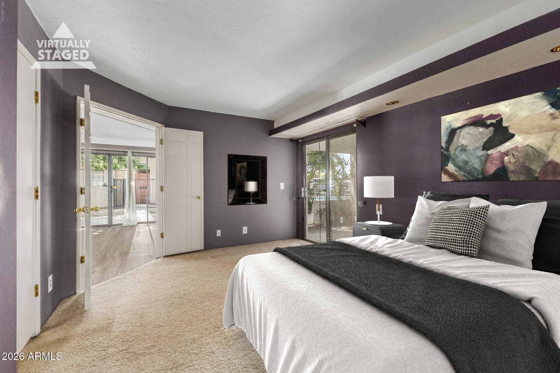 5035 N 10th Pl 107 — photo 2