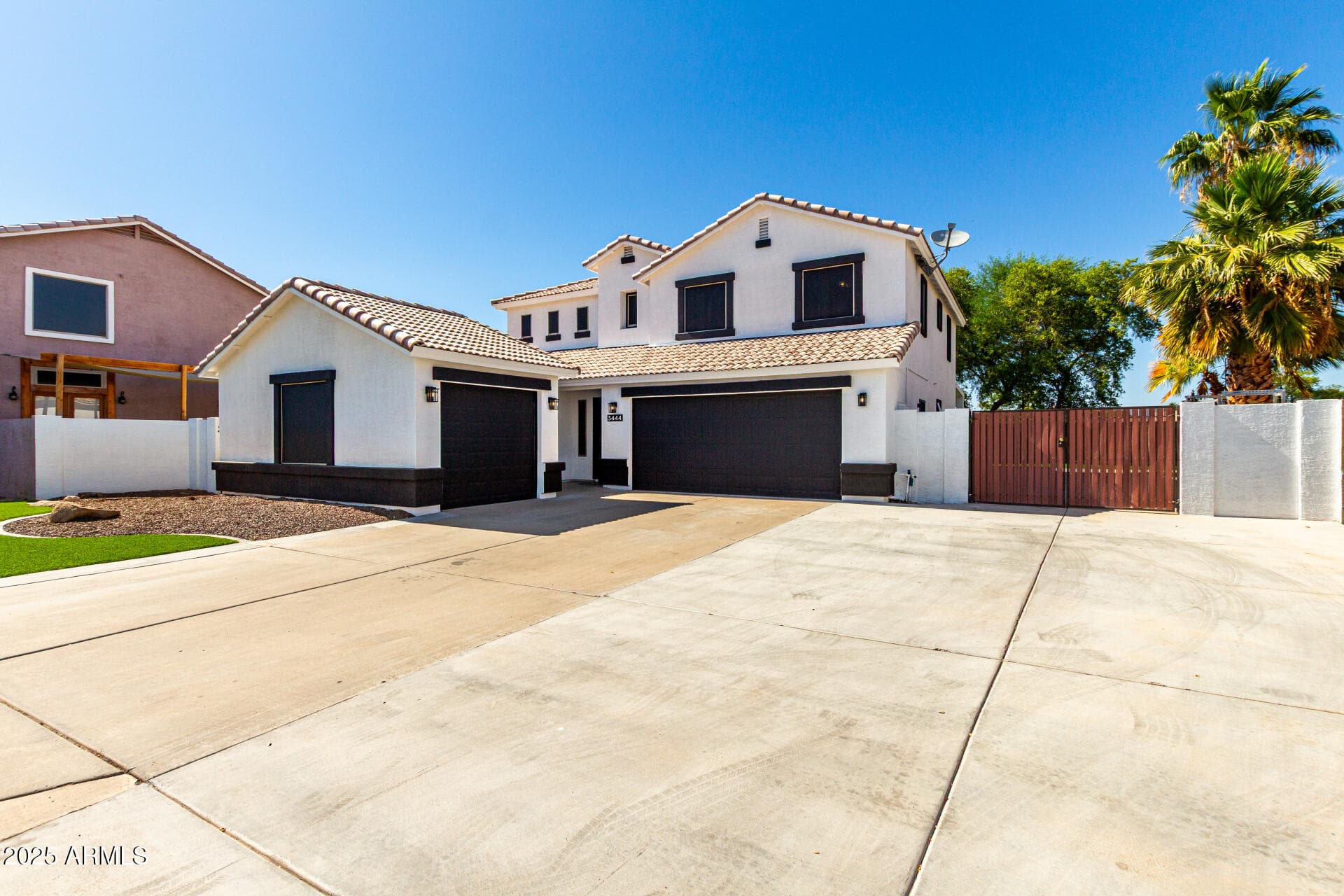 3444 E Flamingo Ct — photo 1