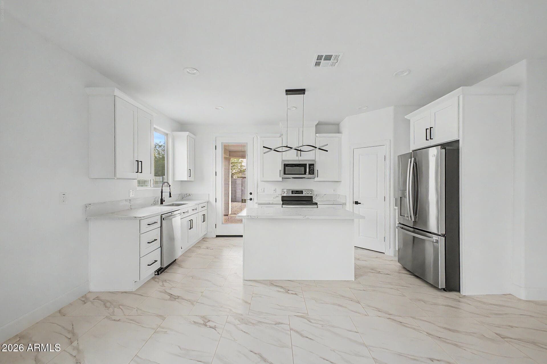 9051 W MAGNUM DR - See more photos