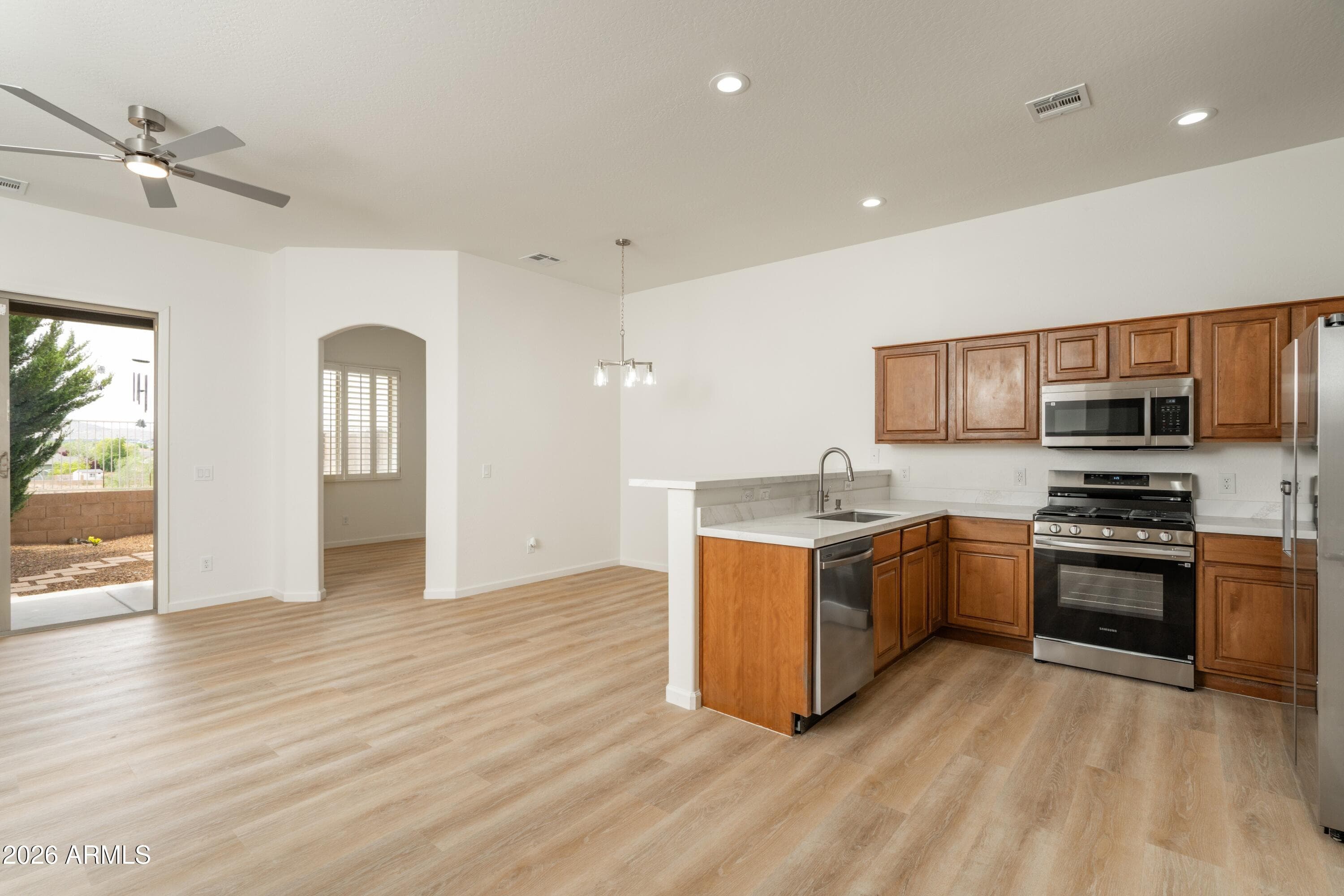 4646 N AINSLEY WAY - Photo 4