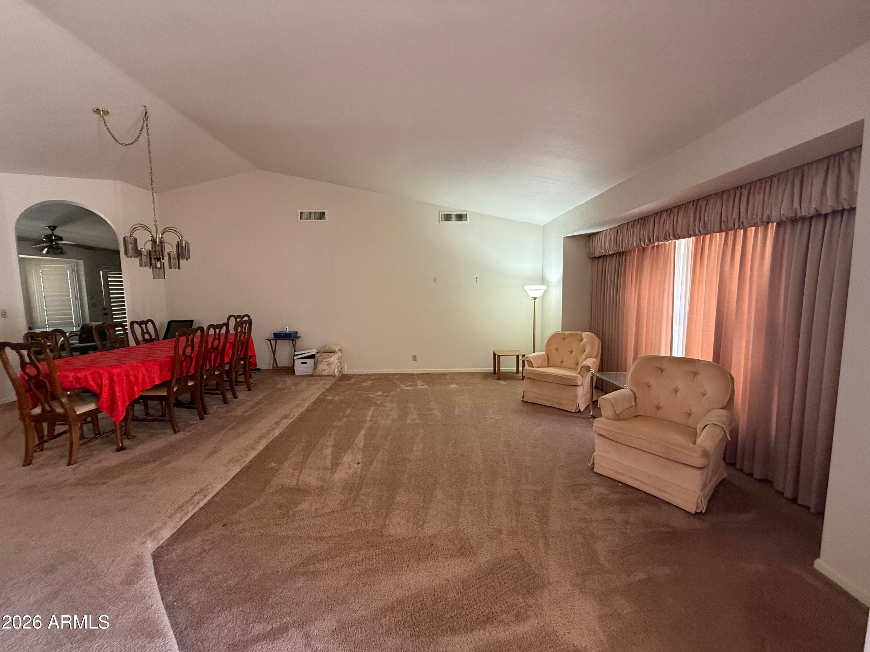 685 E LINDA LN - Photo 4