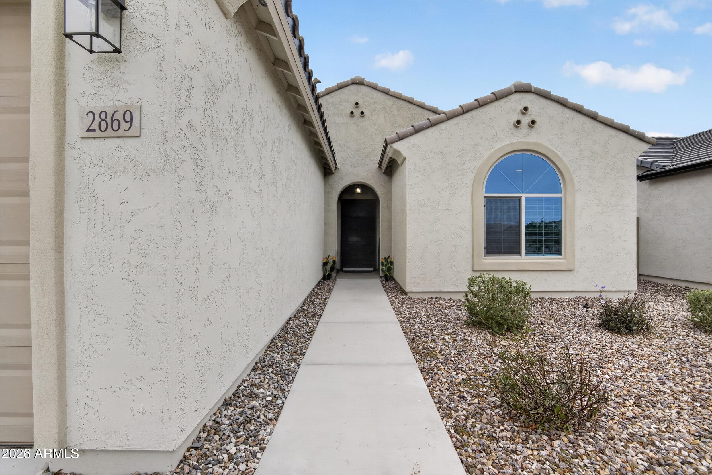 2869 N CORONADO DR - Photo 4