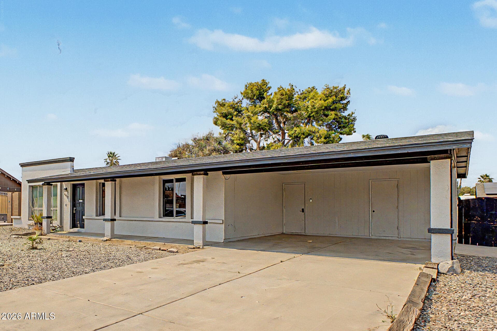10448 W SELDON LN - Photo 4