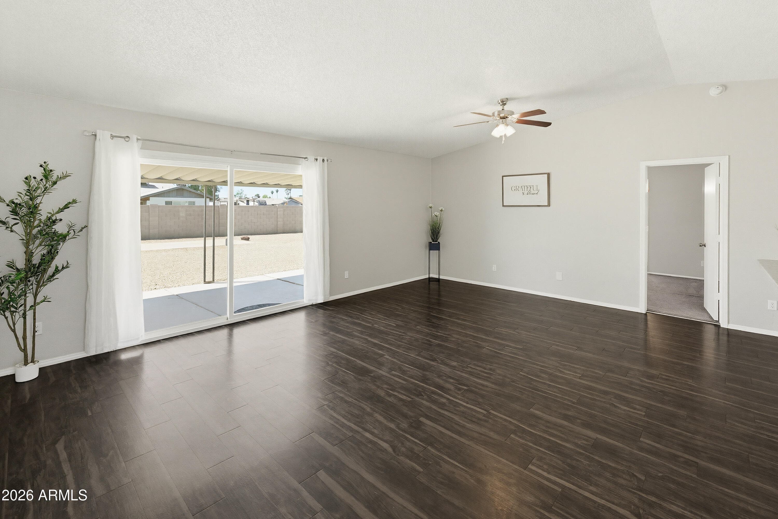 4041 W PERSHING AVE - Photo 5