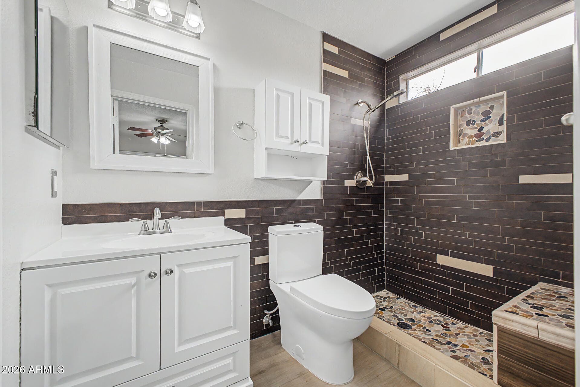 906 E ESCUDA DR - Photo 4