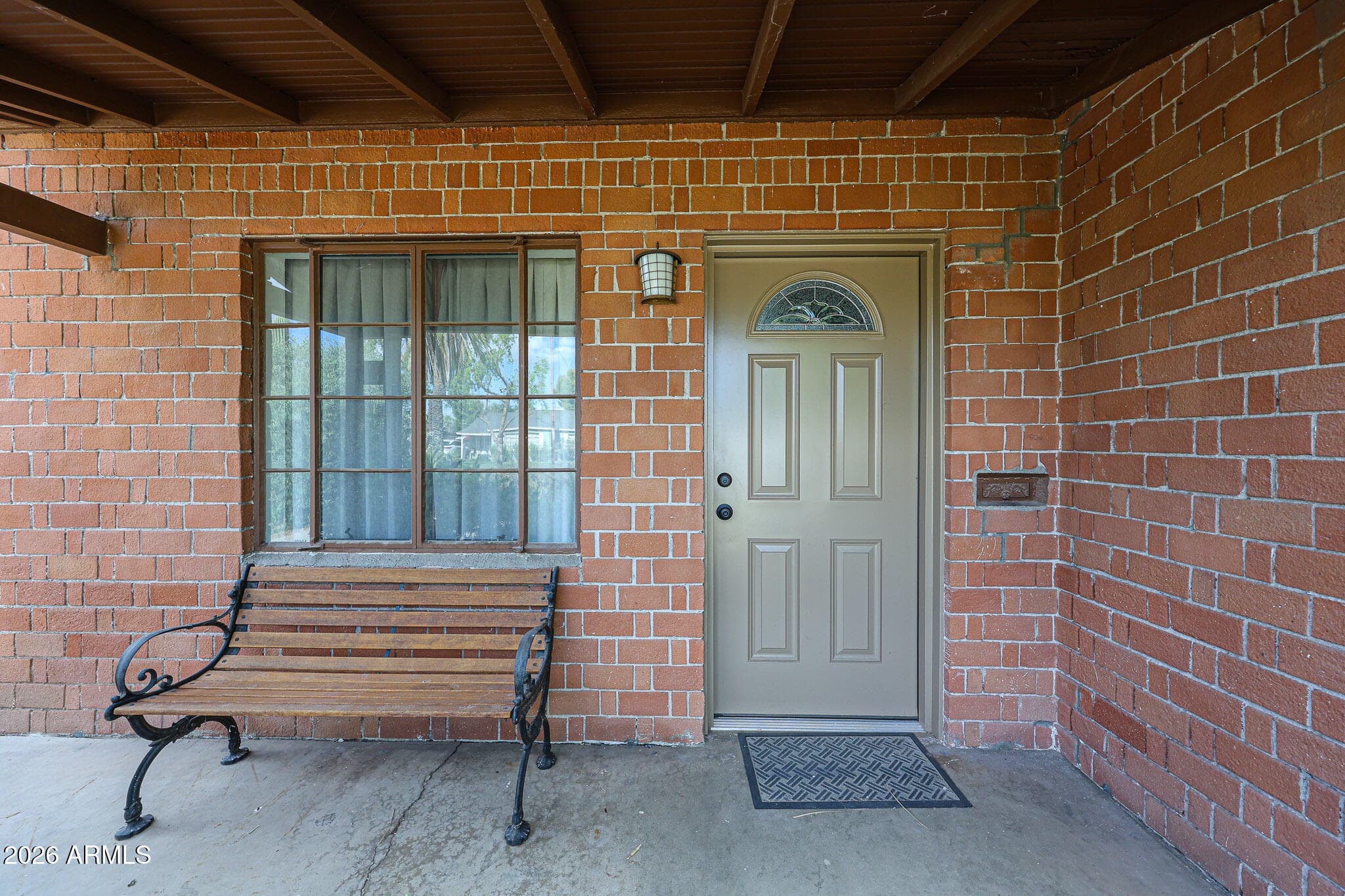 1834 N LAUREL AVE - Photo 5