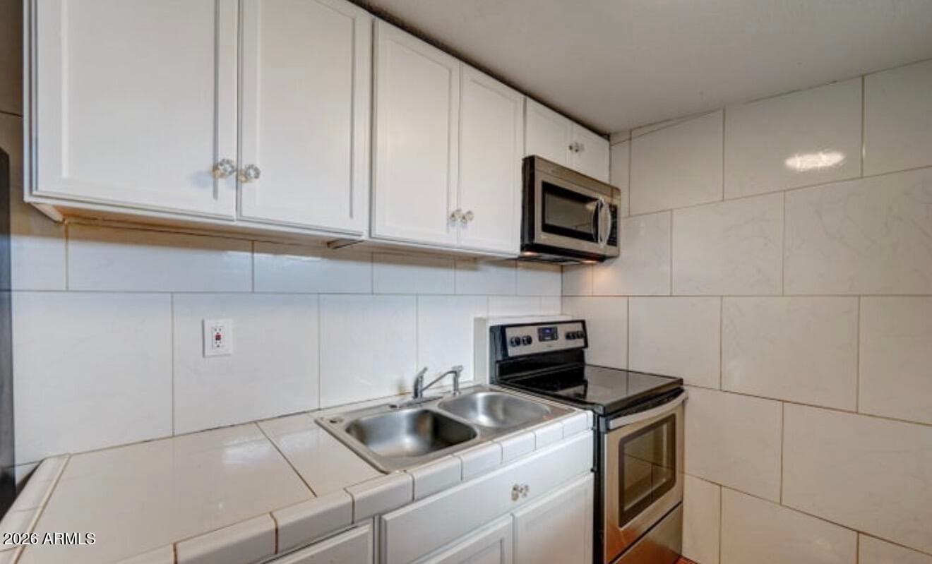 5820 N 35TH AVE - See more photos