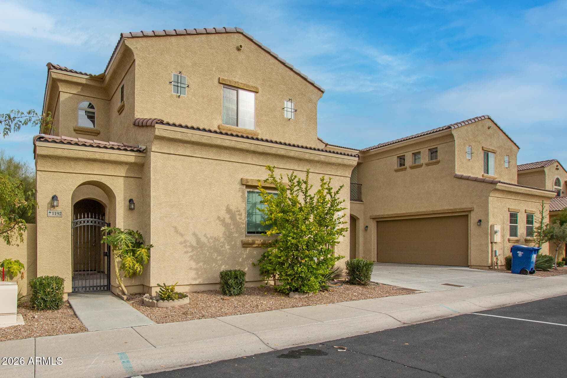1367 S COUNTRY CLUB DR - Photo 3