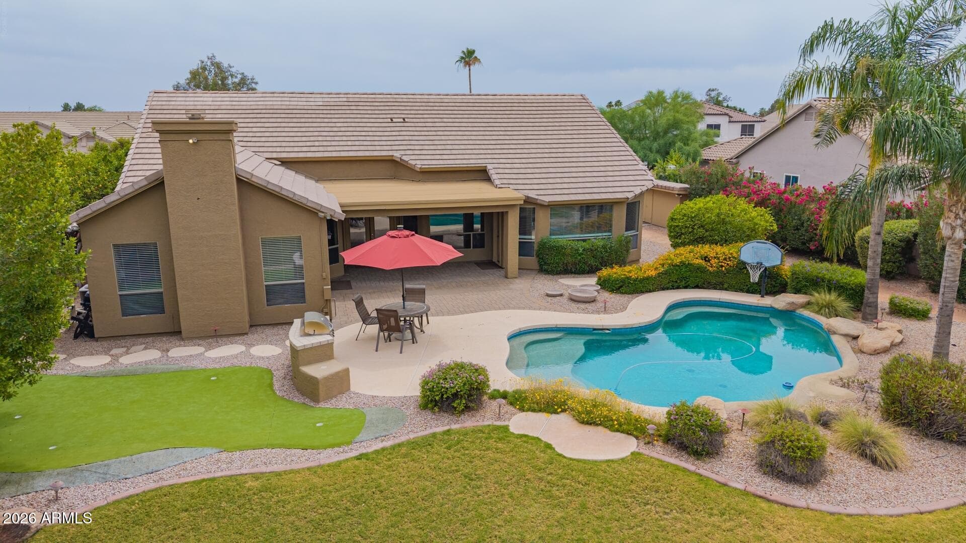 5930 E Danbury Rd — photo 1