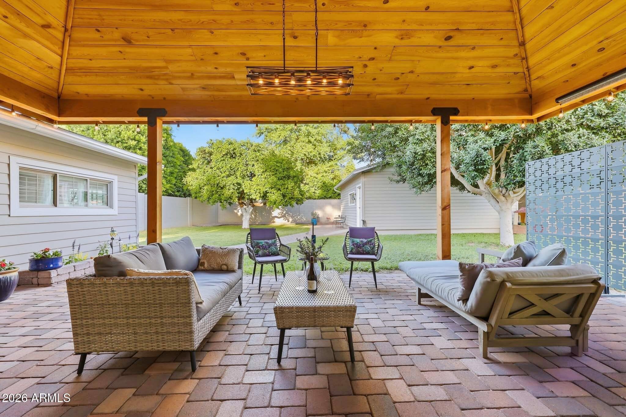 4523 N 35TH PL - Photo 4