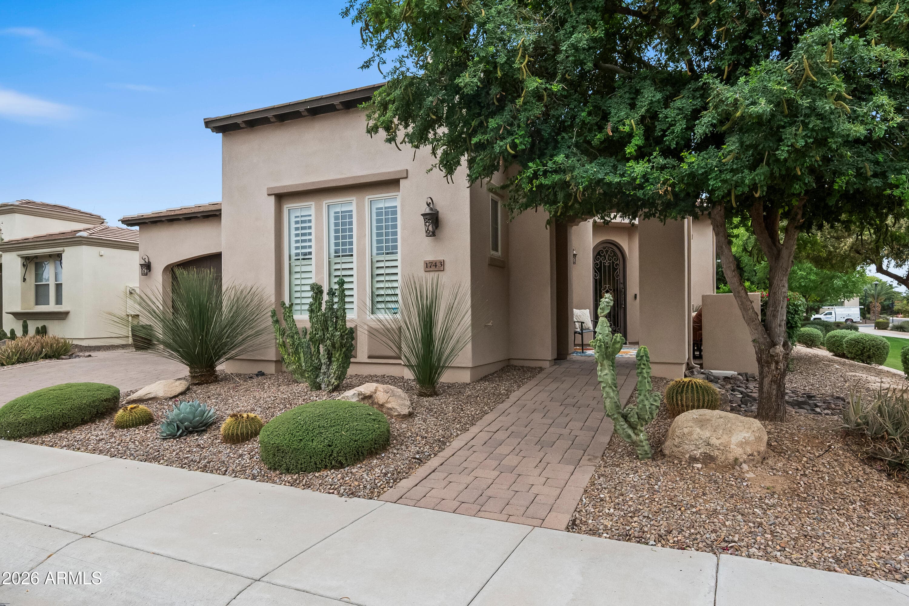 1743 E TANGELO PL - Photo 1