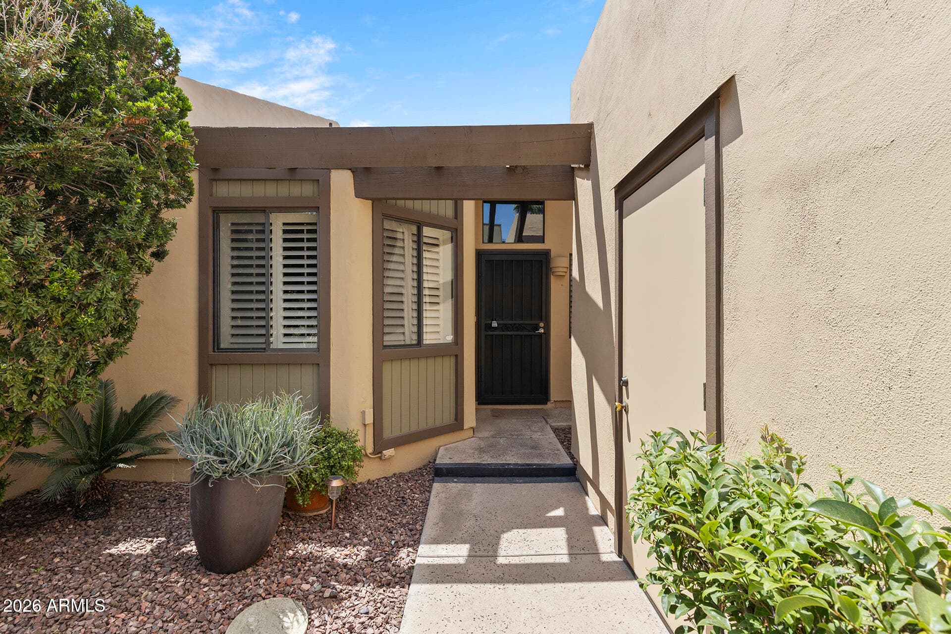 735 E Gardenia Dr — photo 2