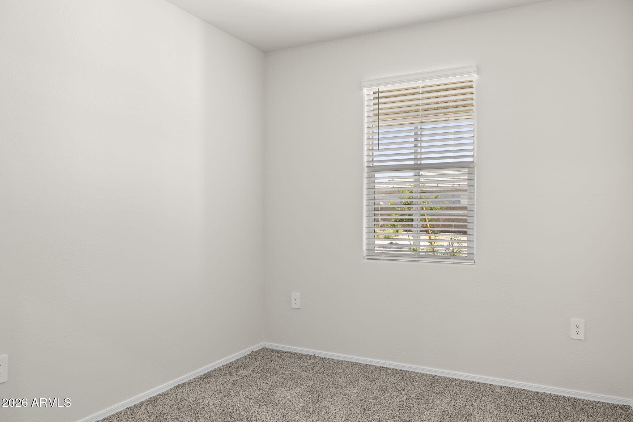 17818 W PALO VERDE AVE - Photo 4