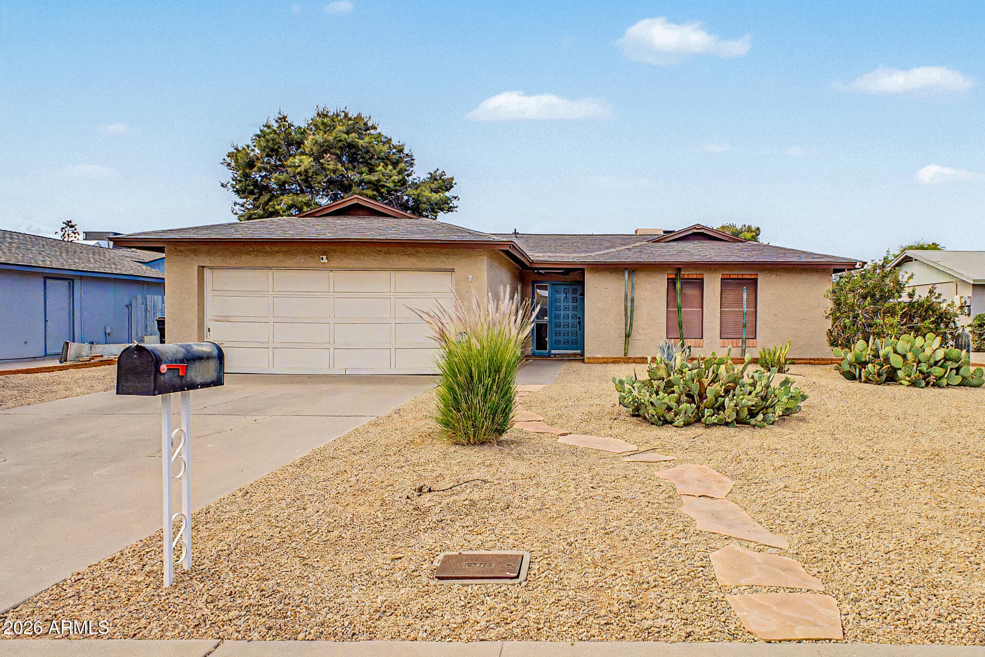 3907 E WINDROSE DR - Photo 2