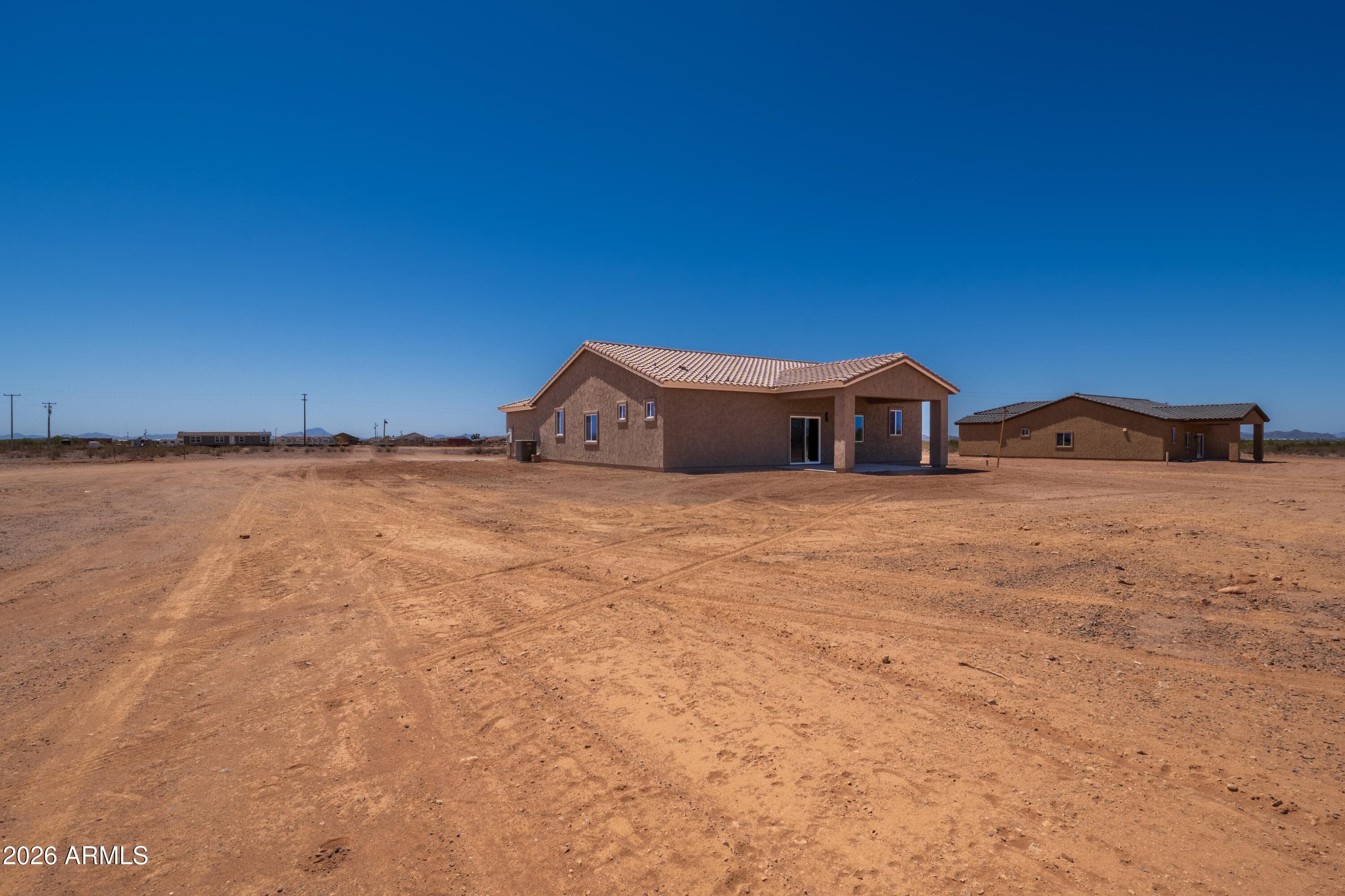 37597 W MARIPOSA ST - Photo 4
