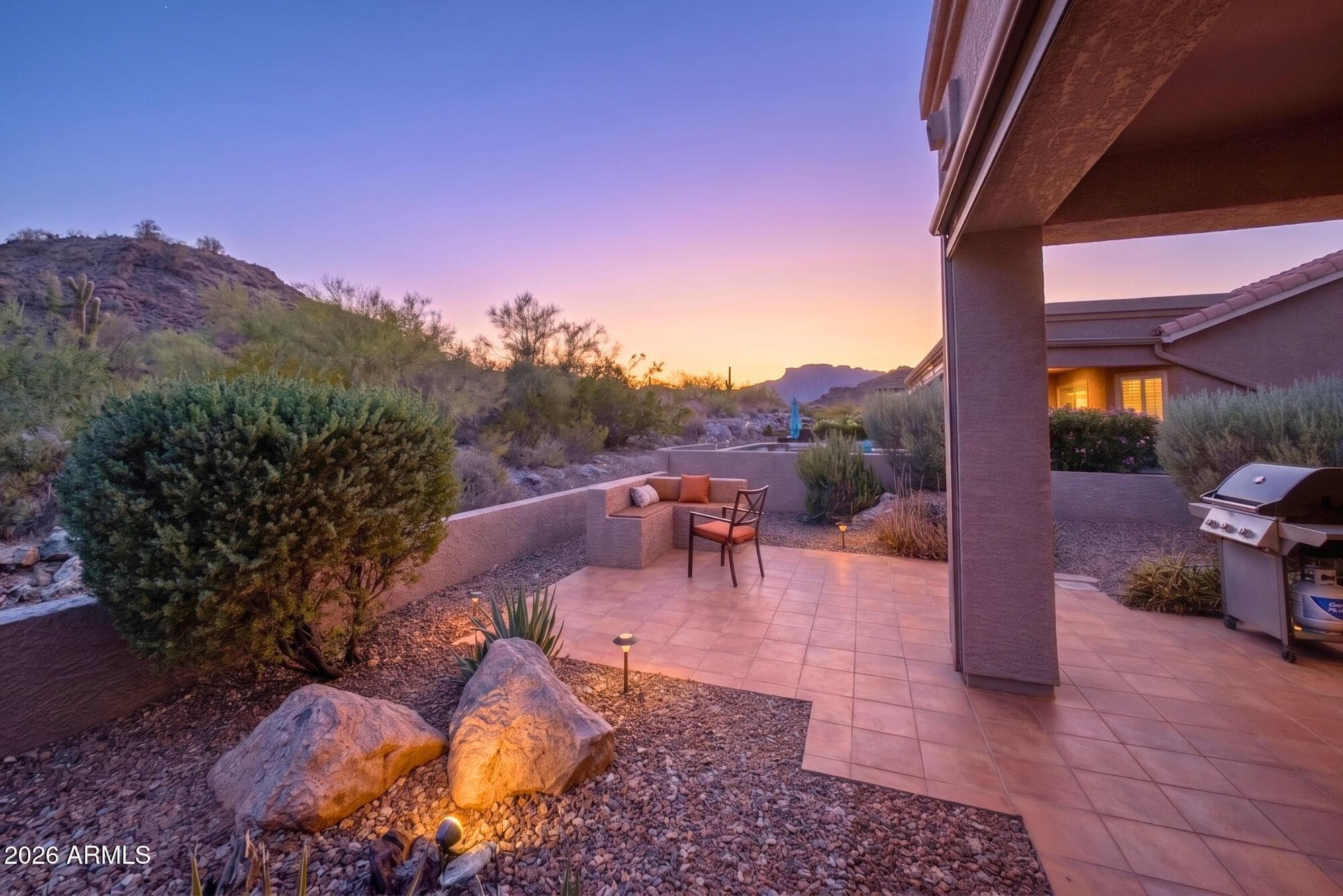 5372 S Red Yucca Ln — photo 1