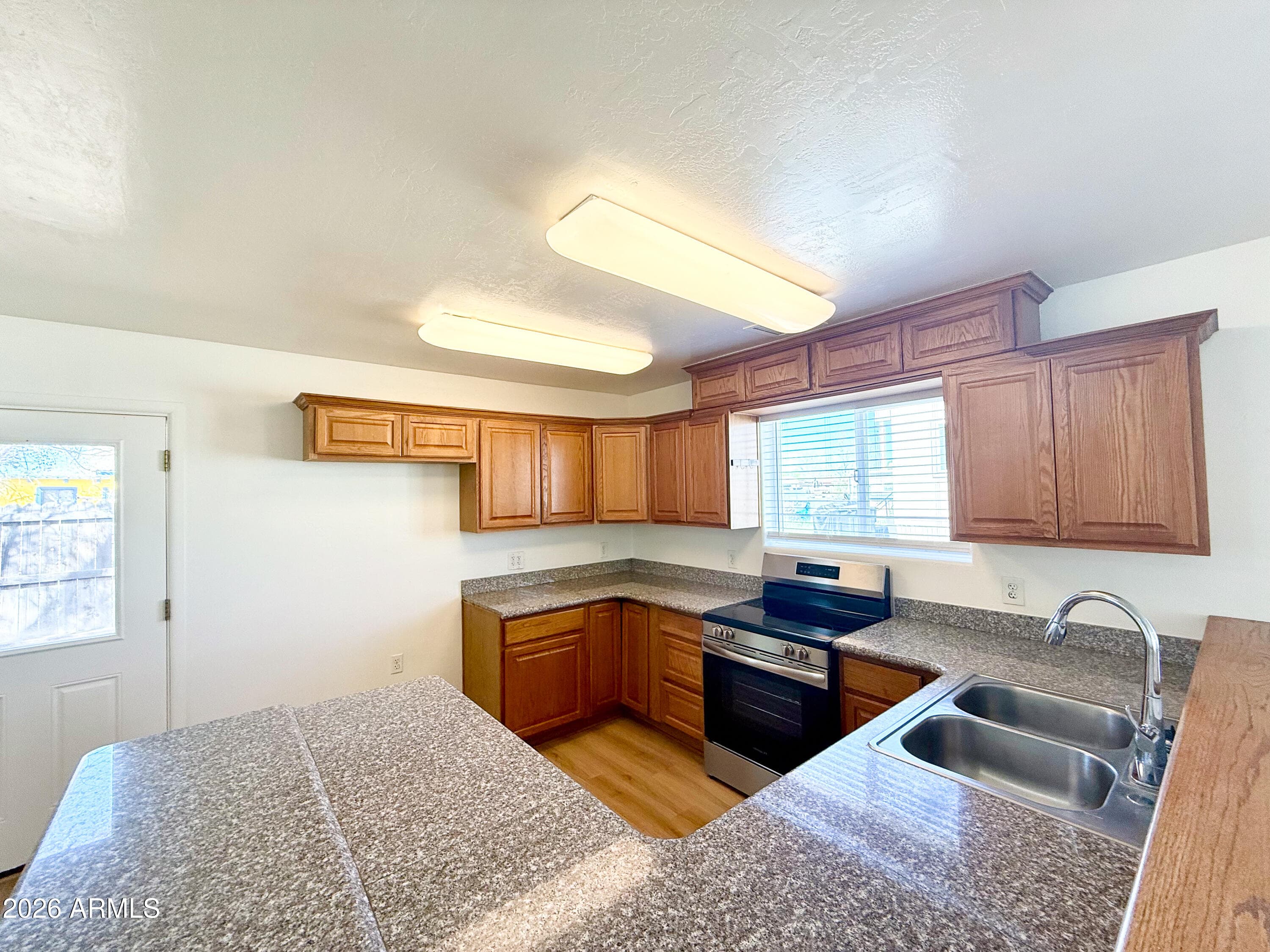 430 W LAKE LOUISE RD - See more photos