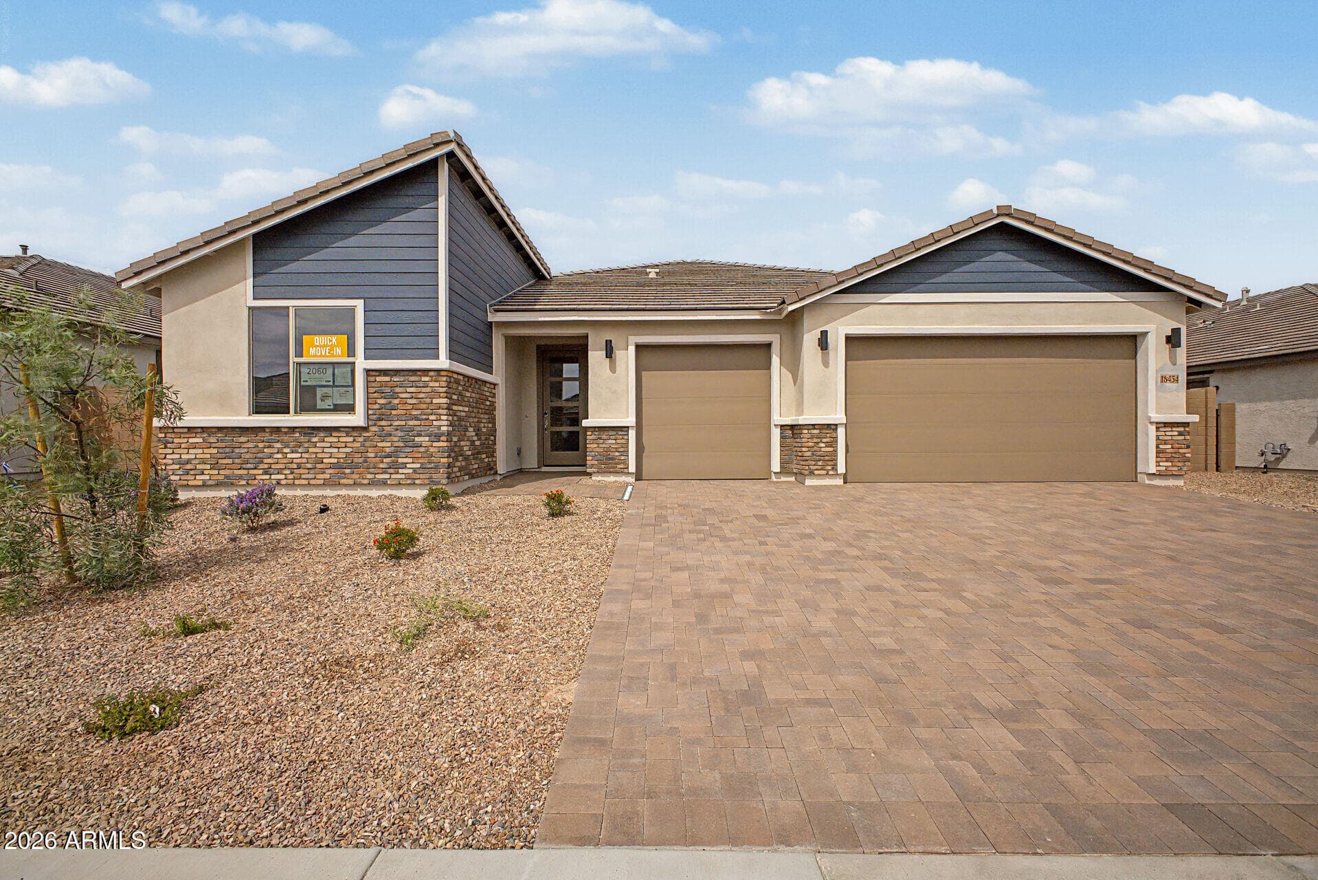 18454 W Cocopah St — photo 1