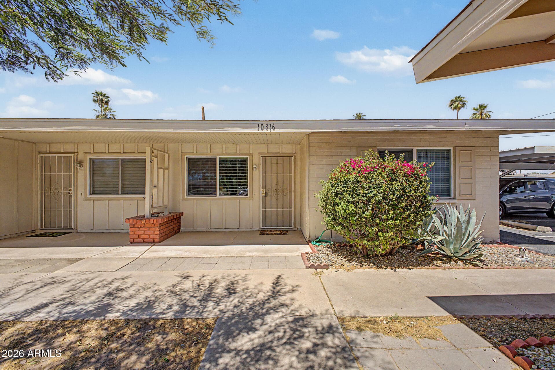 10316 W Deanne Dr — photo 1