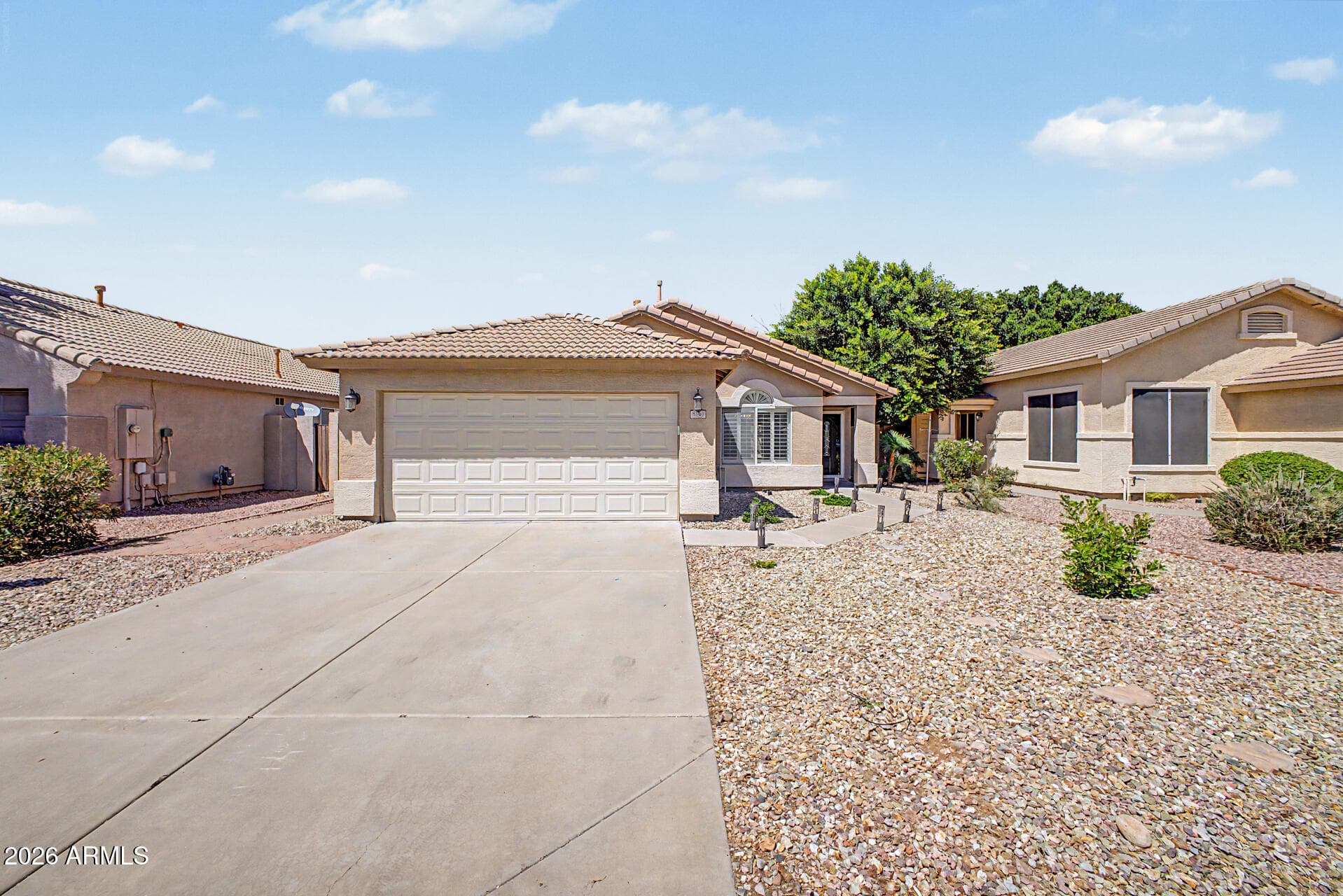 8160 W MARY ANN DR - Photo 1