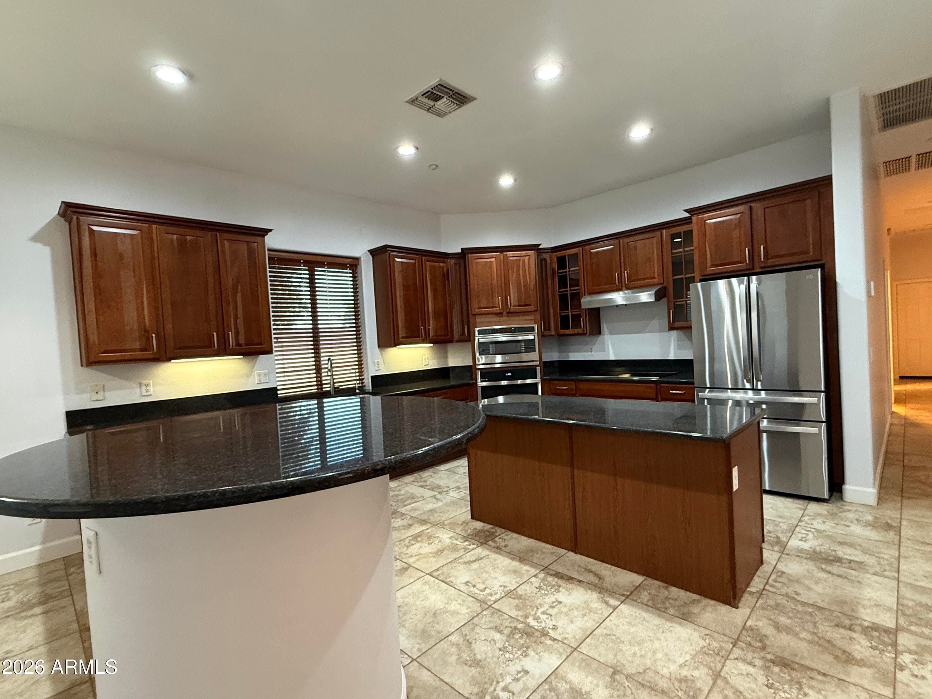 16017 W Glenrosa Ave — photo 2