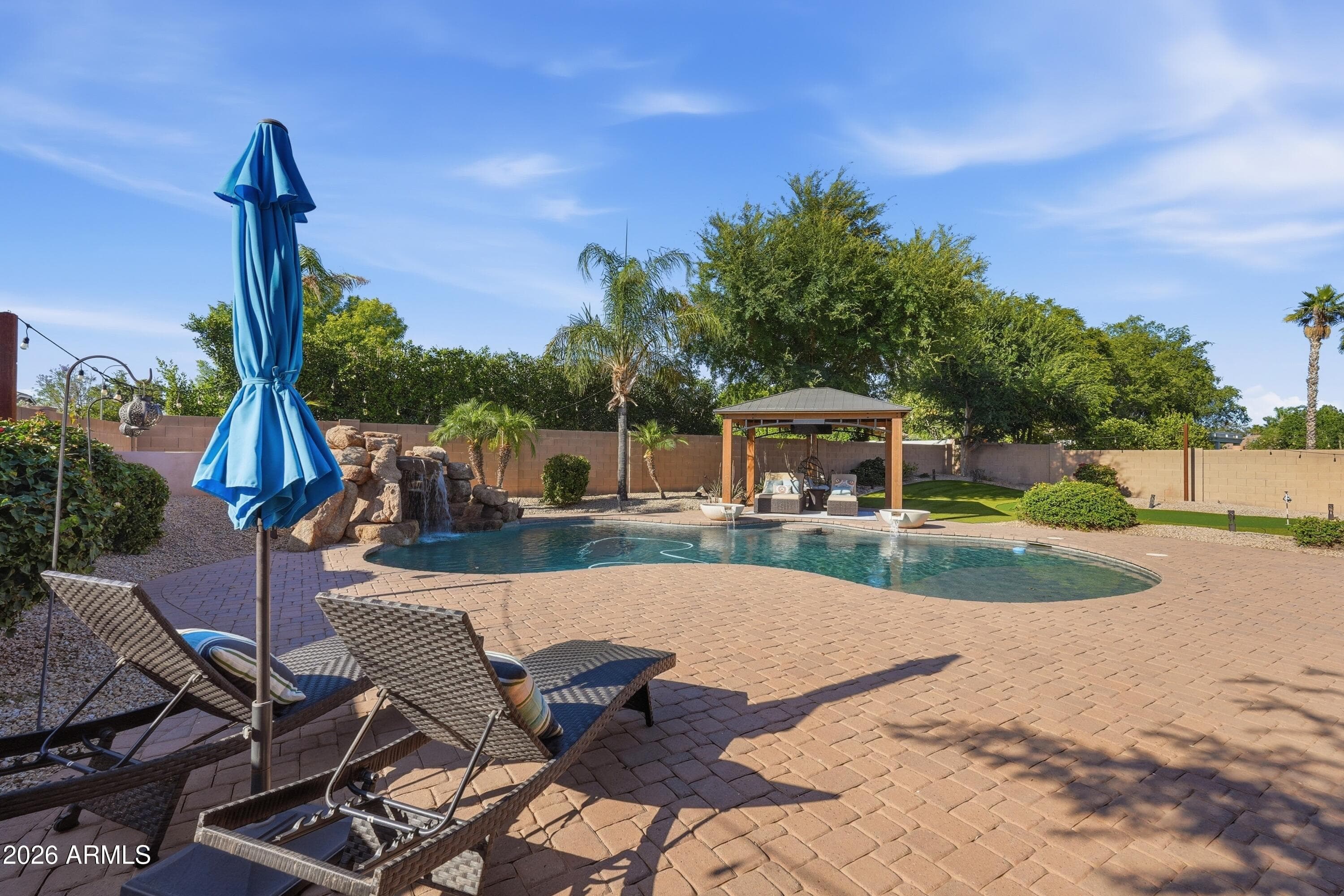 2576 E WESTCHESTER DR - Photo 3