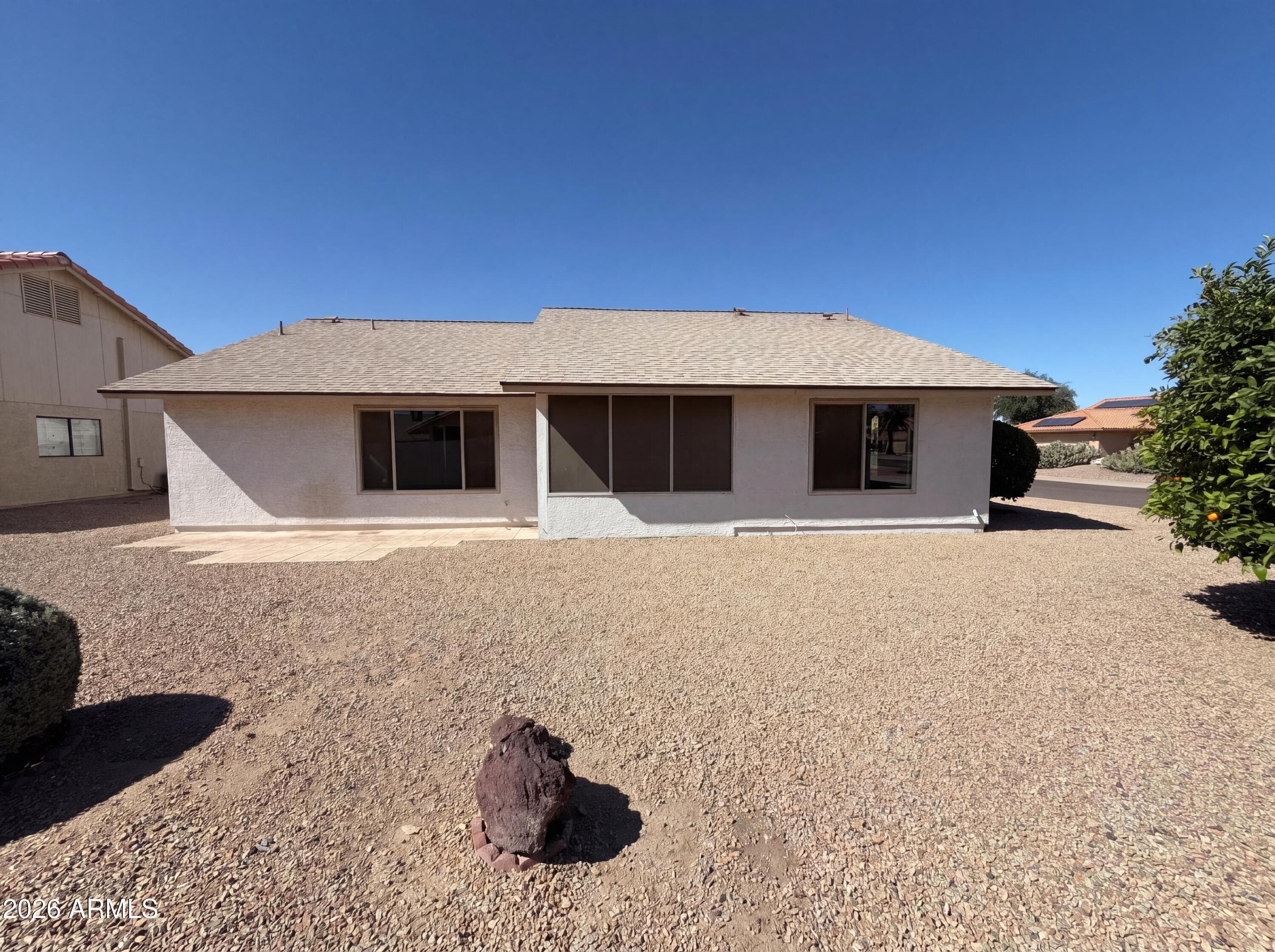 9207 W KERRY LN - Photo 5