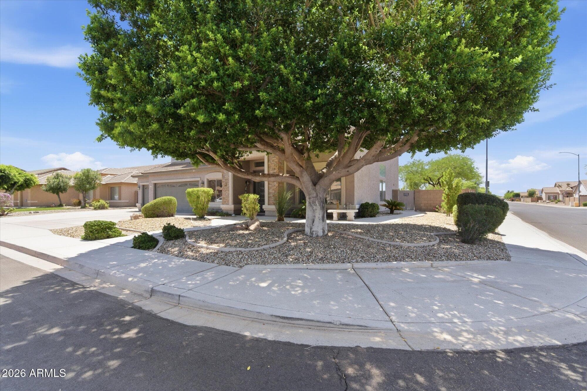 8629 W SALTER DR - Photo 36
