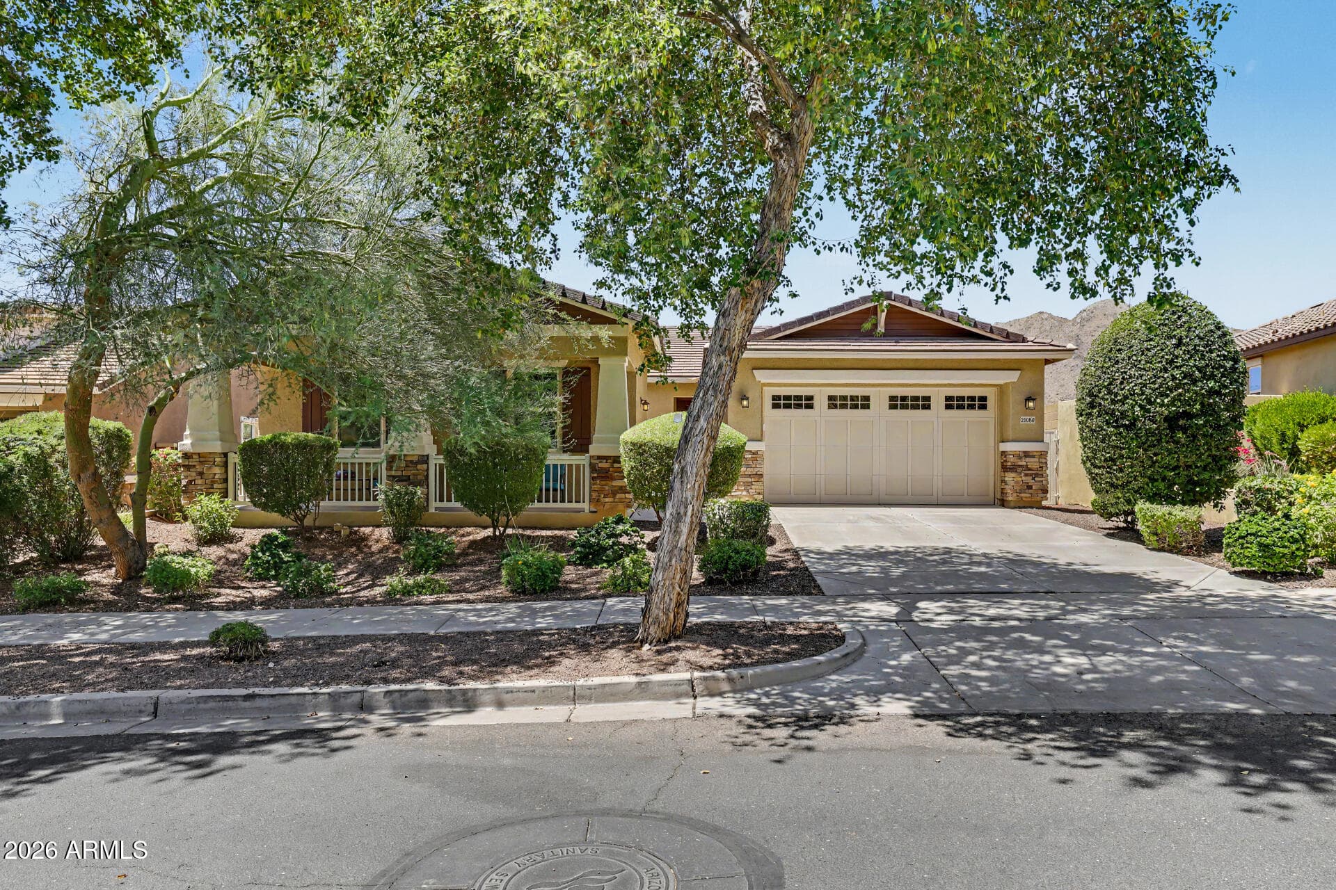 21080 W Wycliff Dr — photo 1