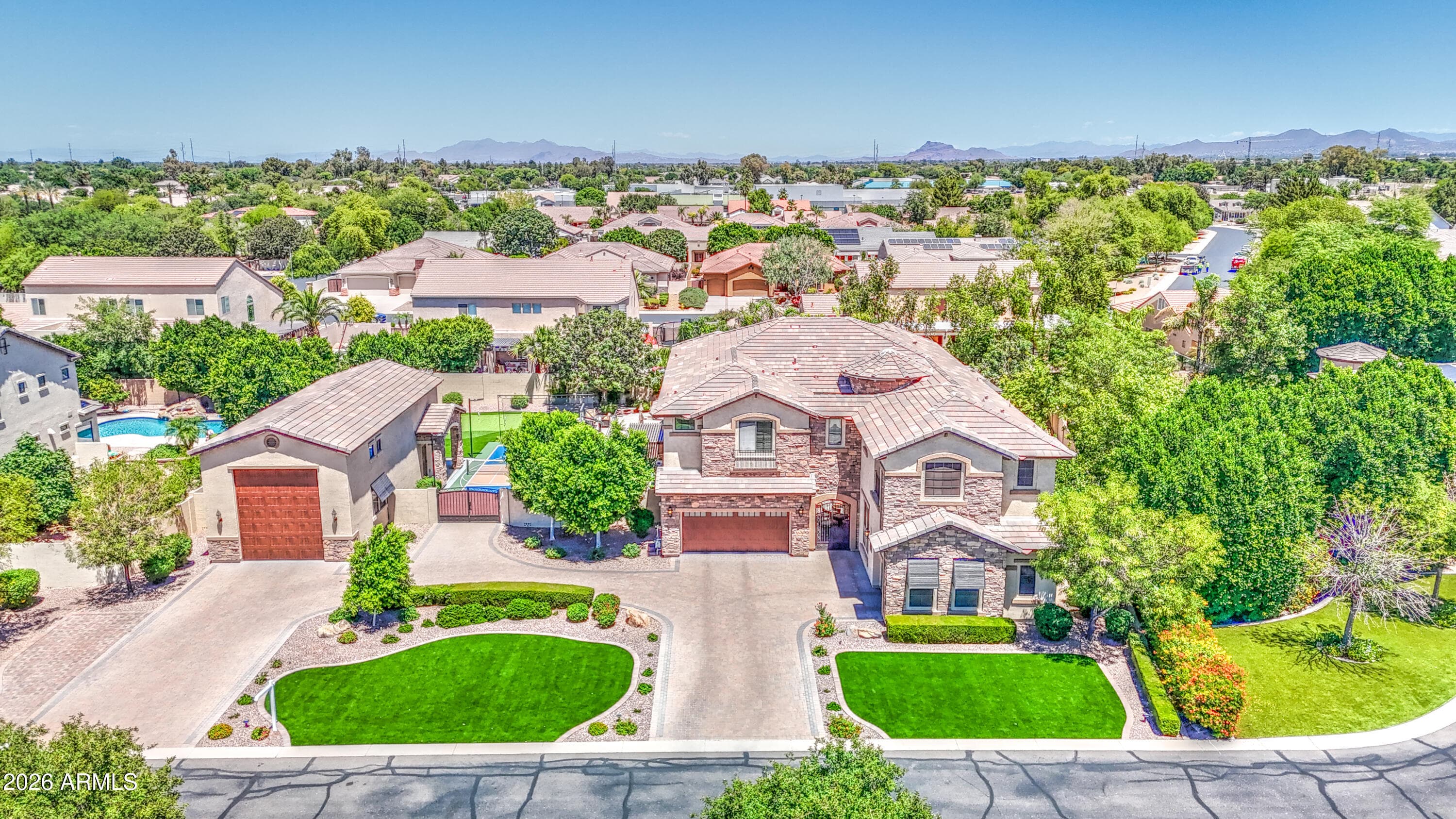 2468 E Amber Ct — photo 1