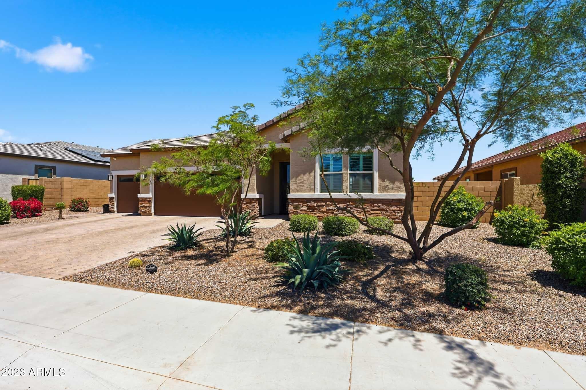 6601 N 127TH DR - Photo 2