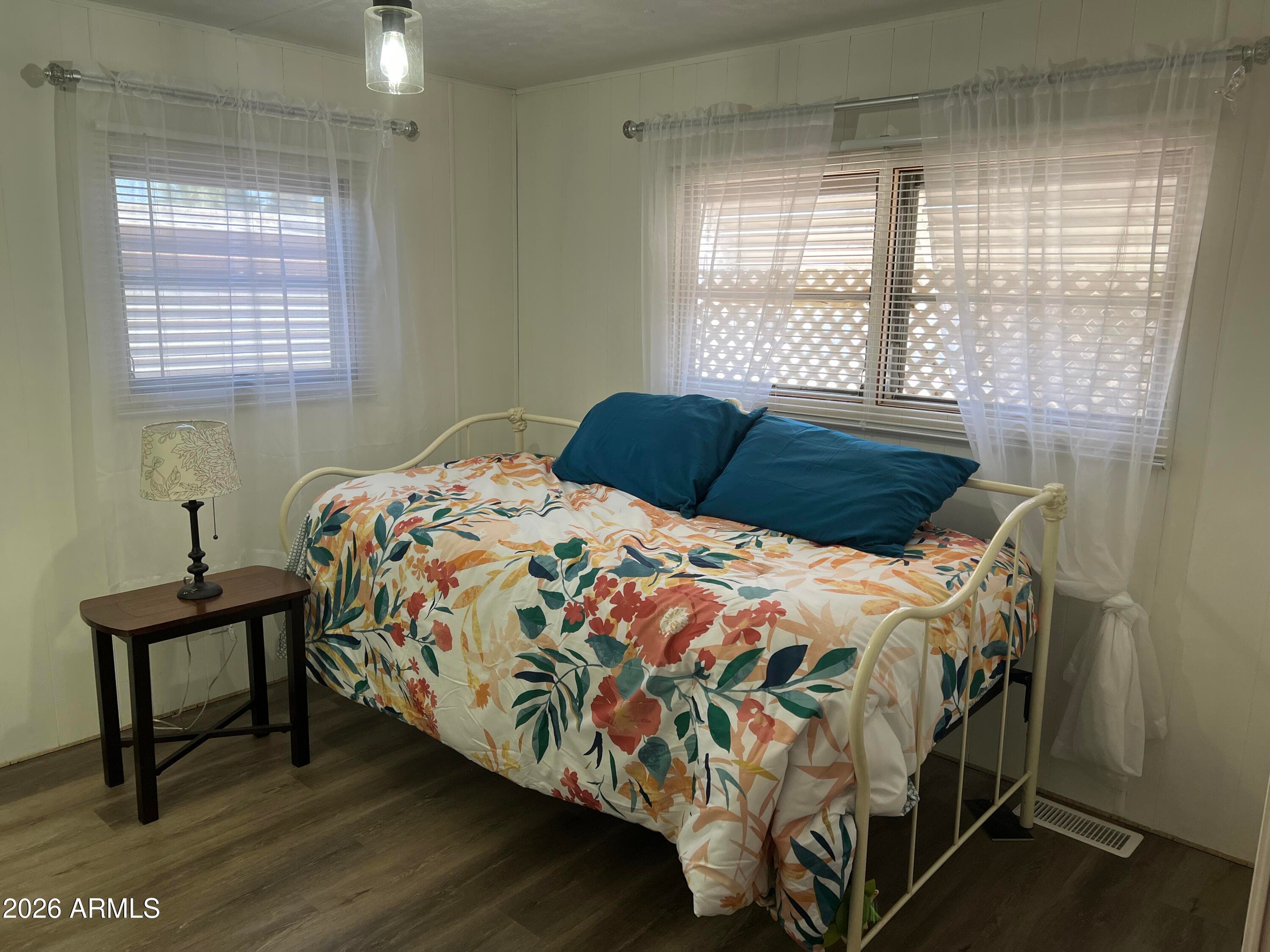 19225 N CAVE CREEK RD - Photo 4