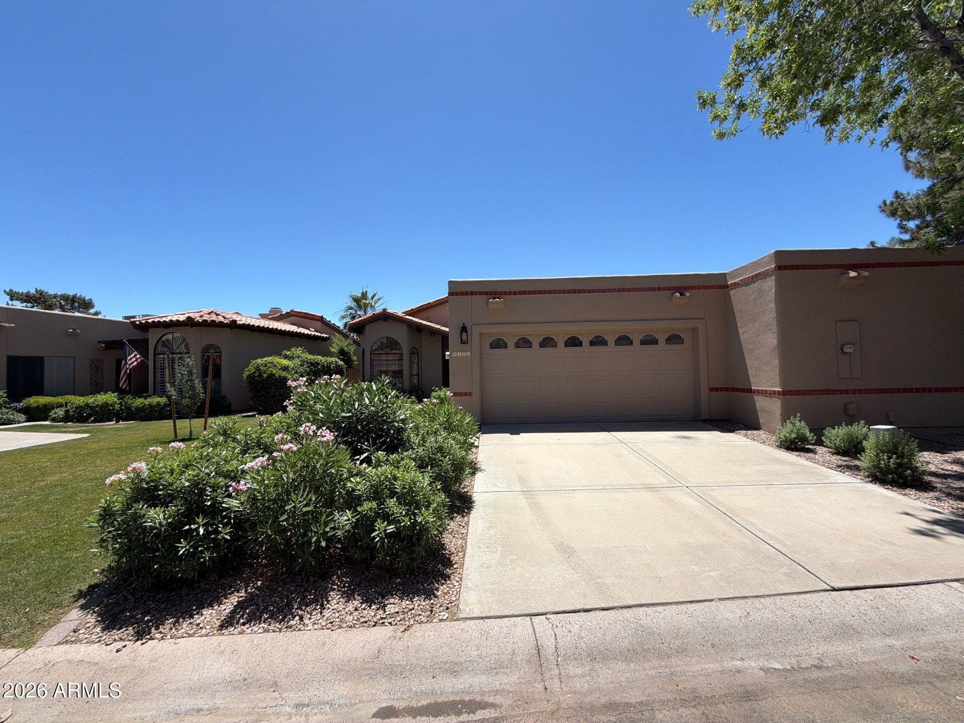 4125 E Cortez St — photo 1