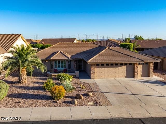 11061 E NICHOLS AVE - Photo 3