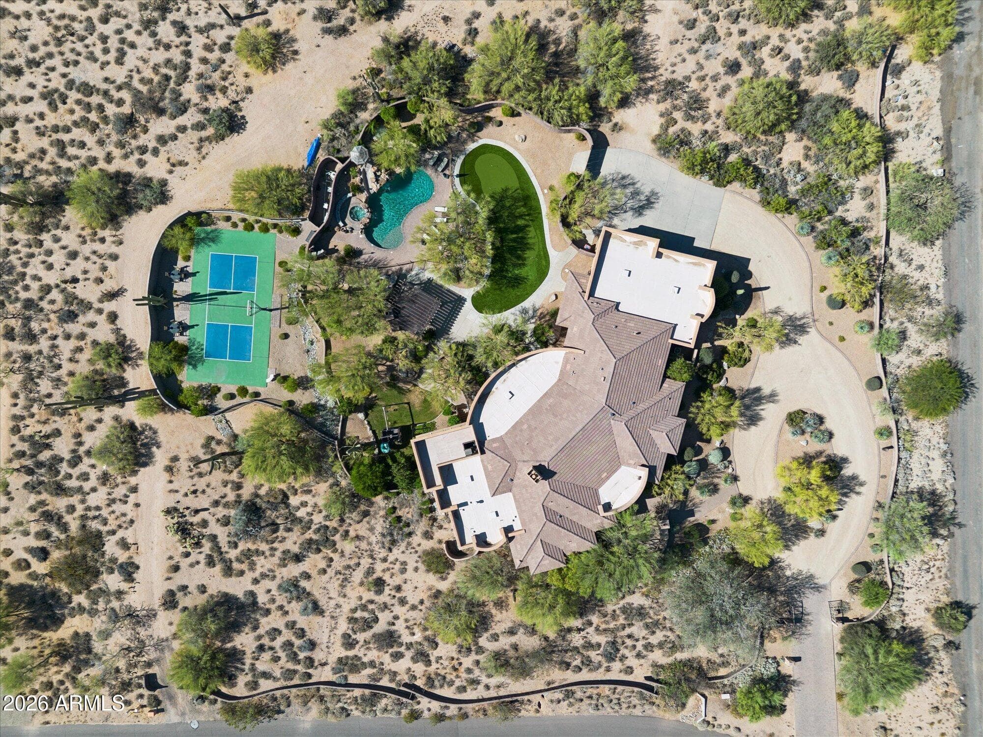 8646 E BRONCO TRAIL - Photo 1