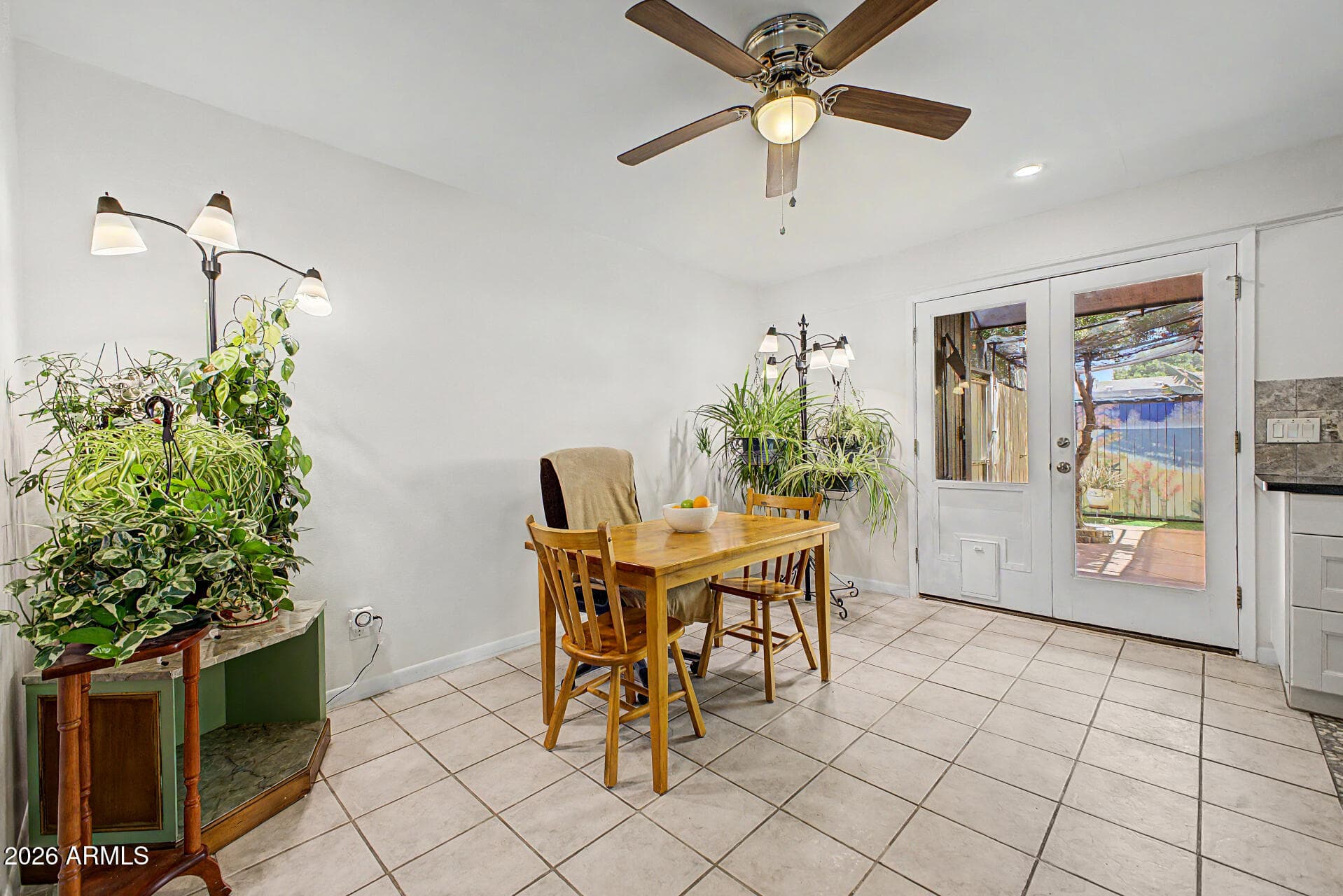 1550 N STAPLEY DR - See more photos