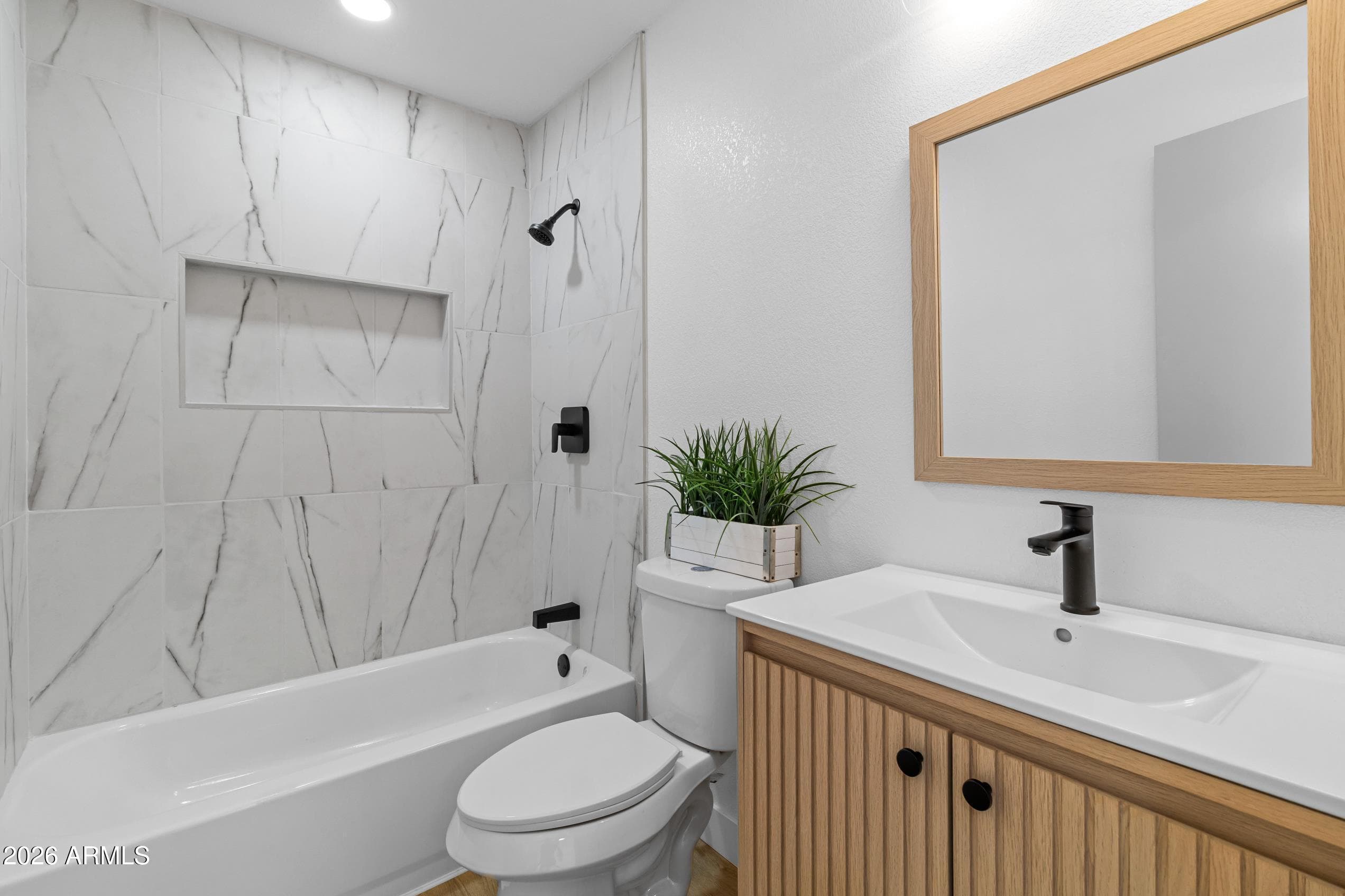 231 W Winston Dr — photo 1