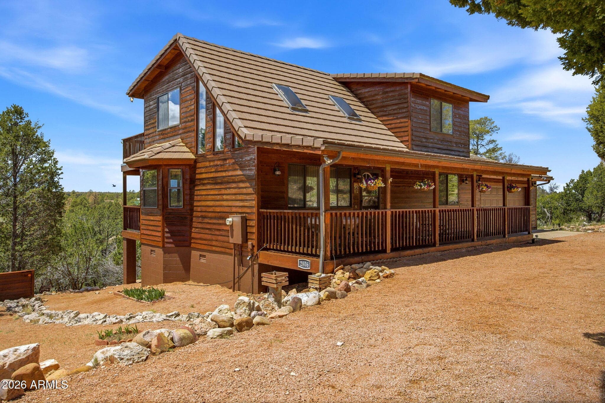 2806 SKYHAWK DR - Photo 1