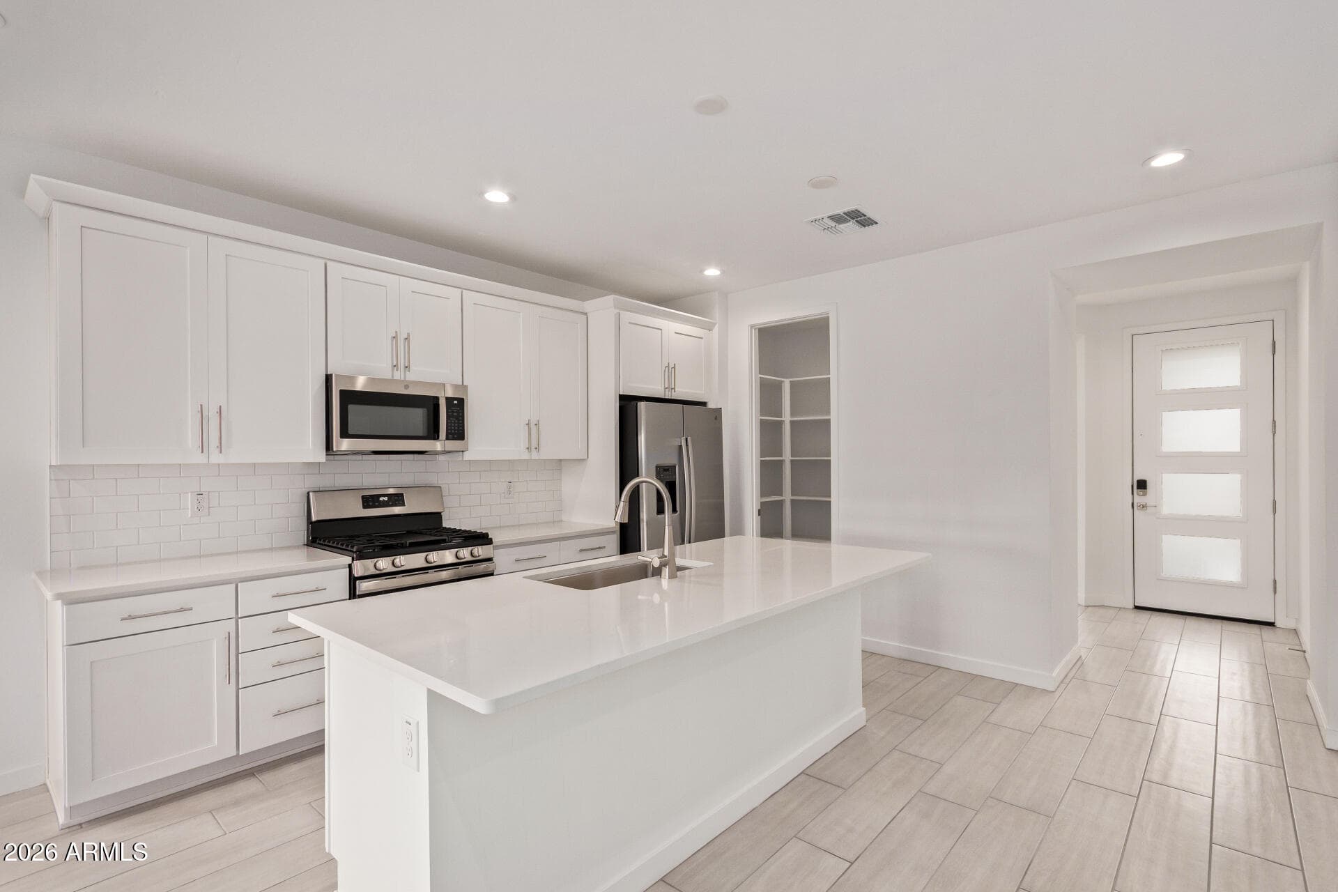 5343 W Royal Palm Rd — photo 1