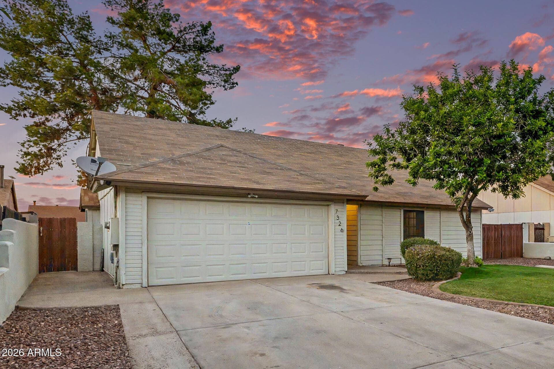 7326 W MARYLAND AVE - Photo 4