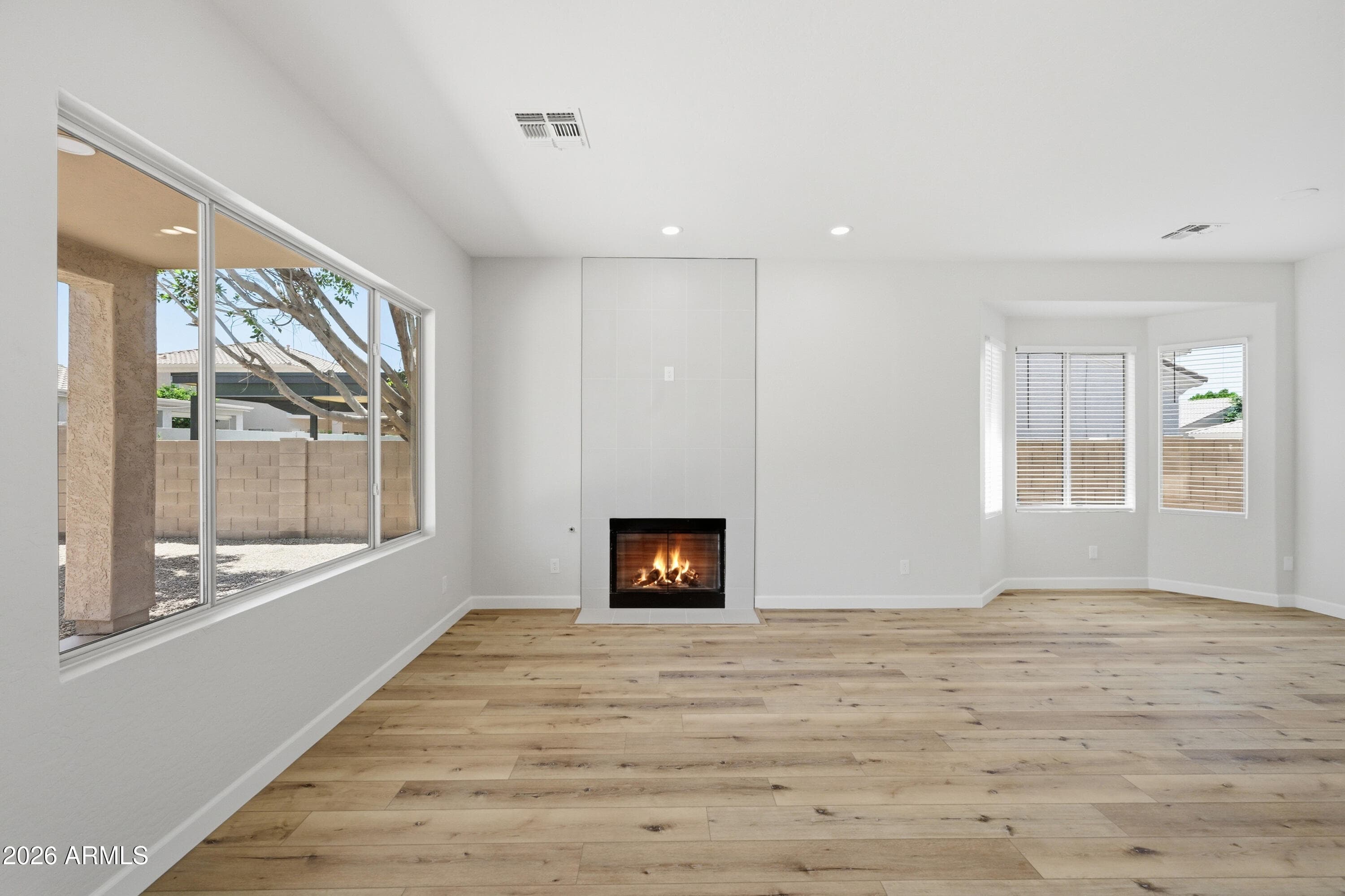 269 W MERRILL AVE - Photo 5
