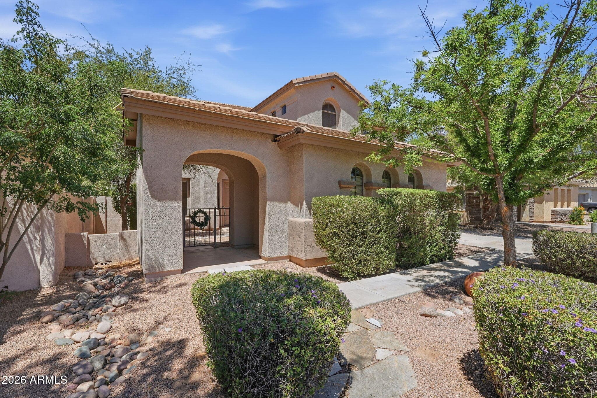 2580 S Dragoon Dr — photo 1