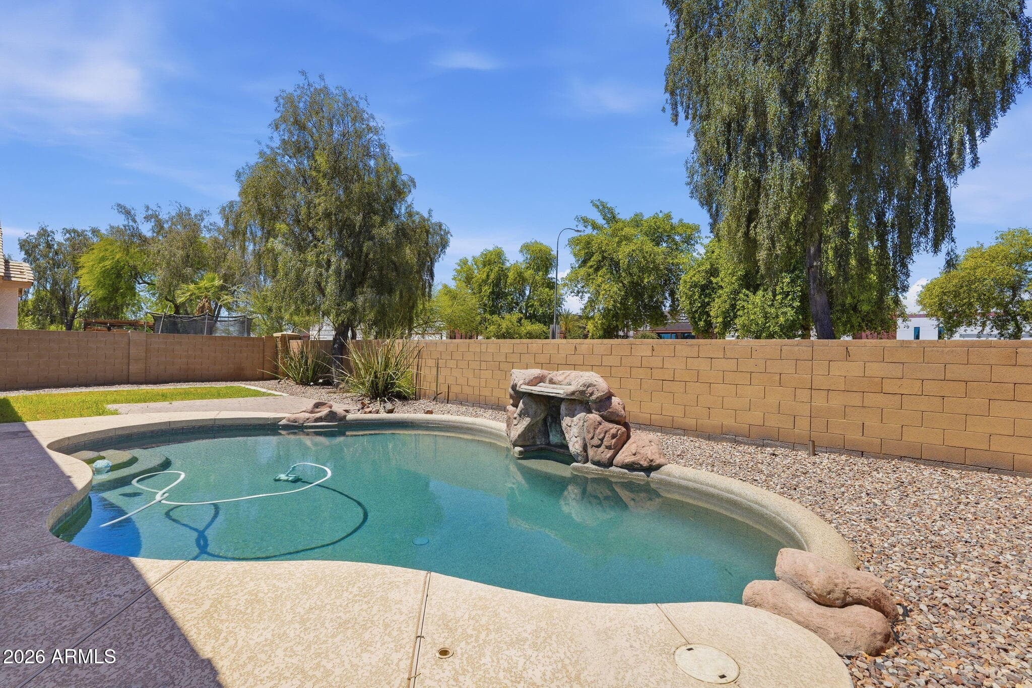 2580 S Dragoon Dr — photo 2