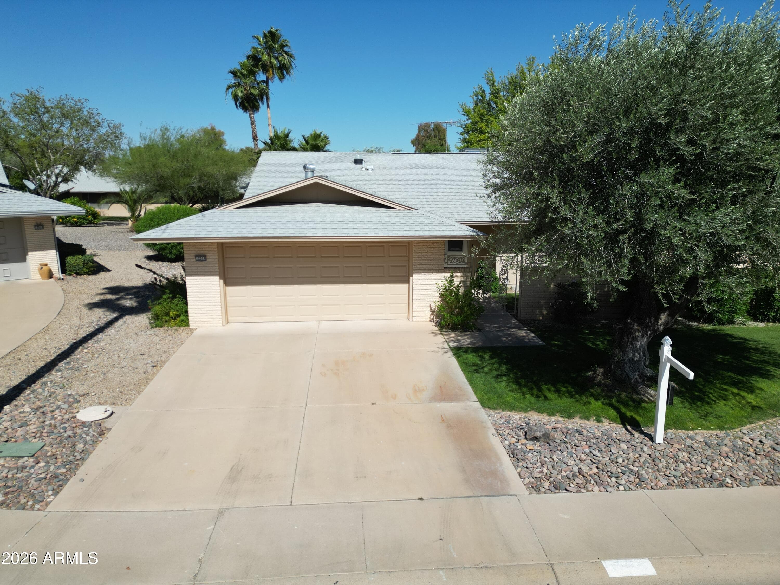 12514 W Seneca Dr — photo 2