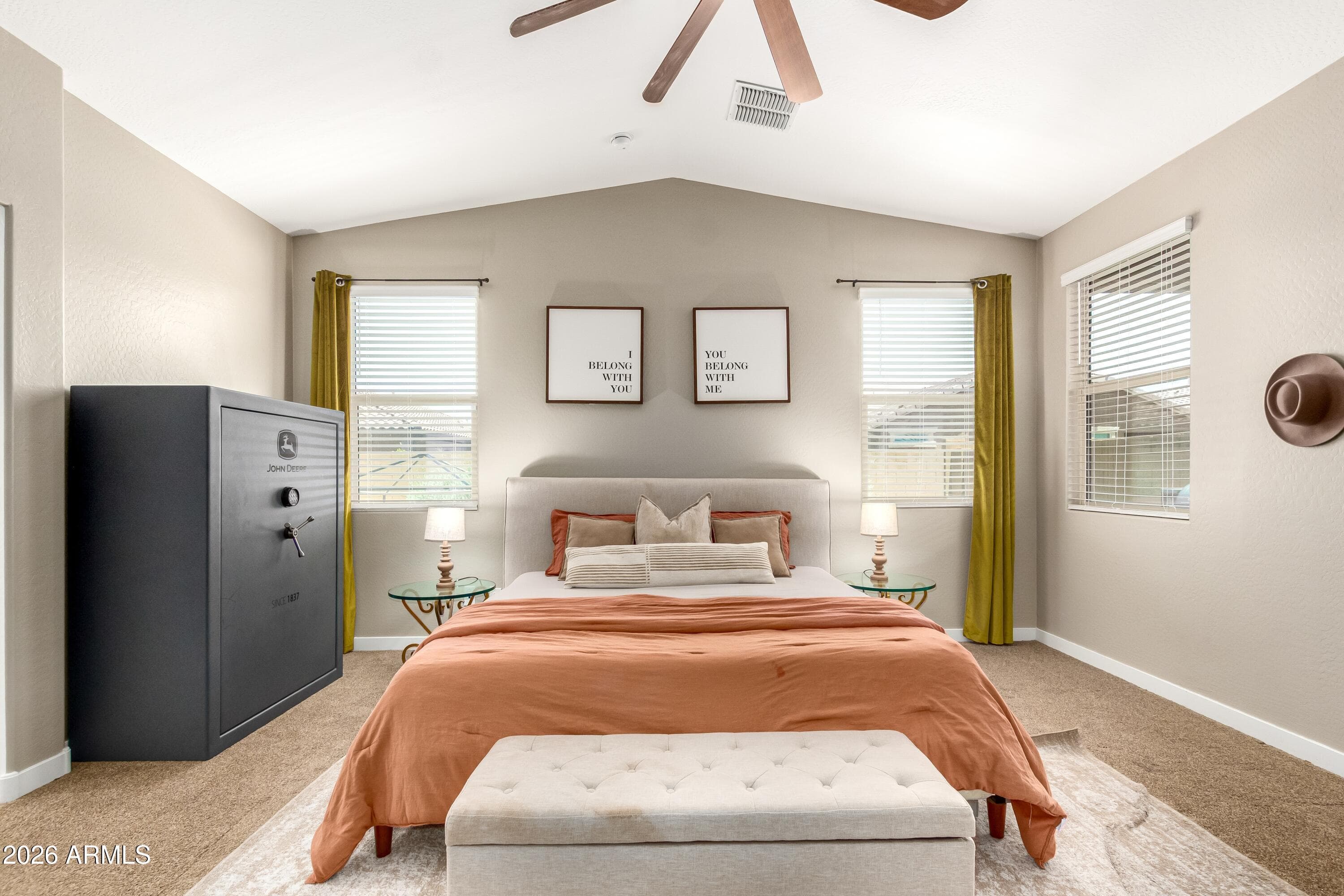9624 E THUNDERBOLT AVE - See more photos