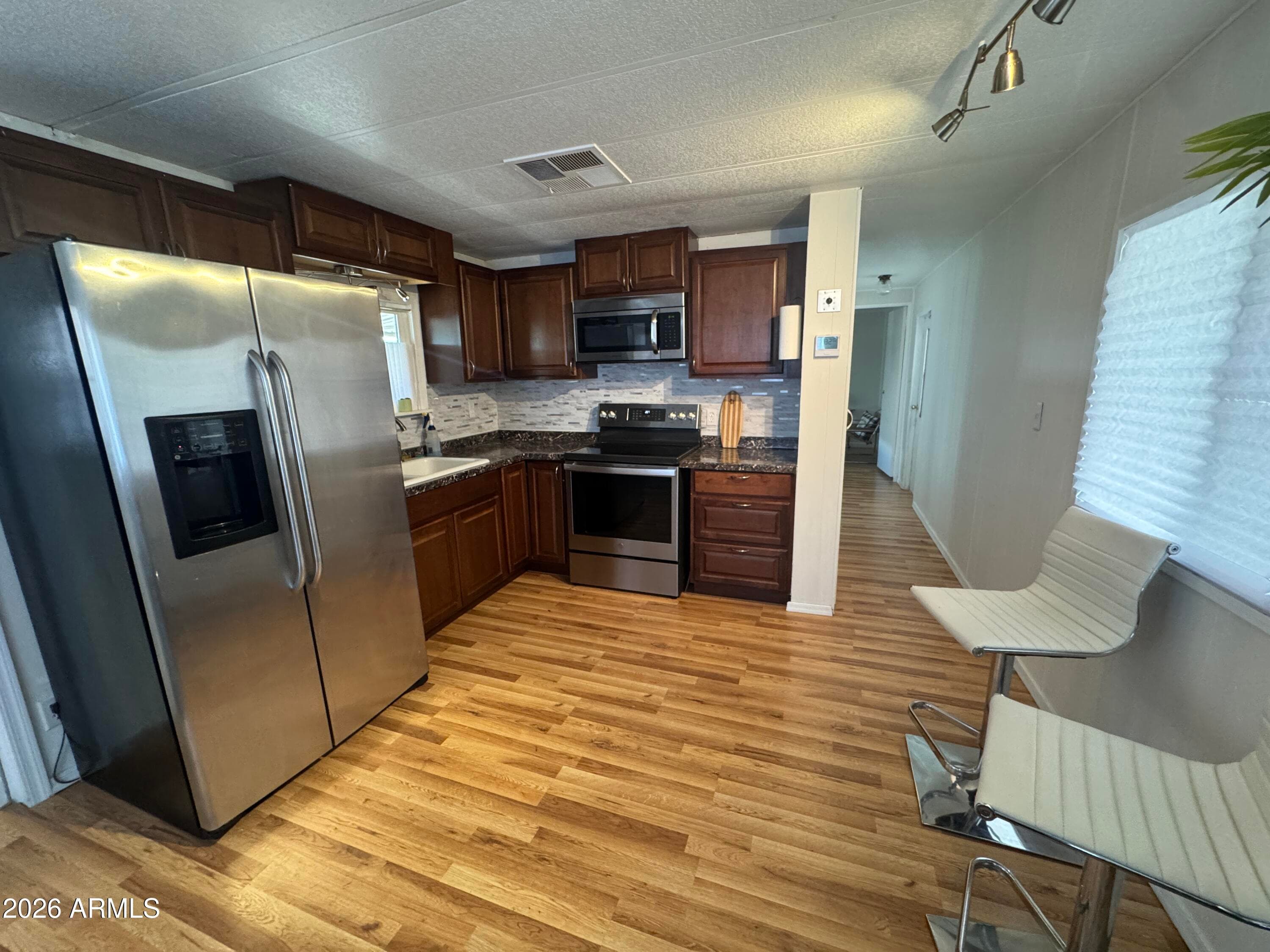 15802 S GILBERT RD - Photo 4