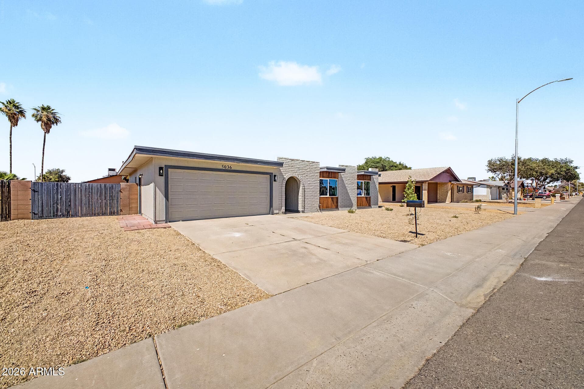 5036 W BEVERLY LN - See more photos
