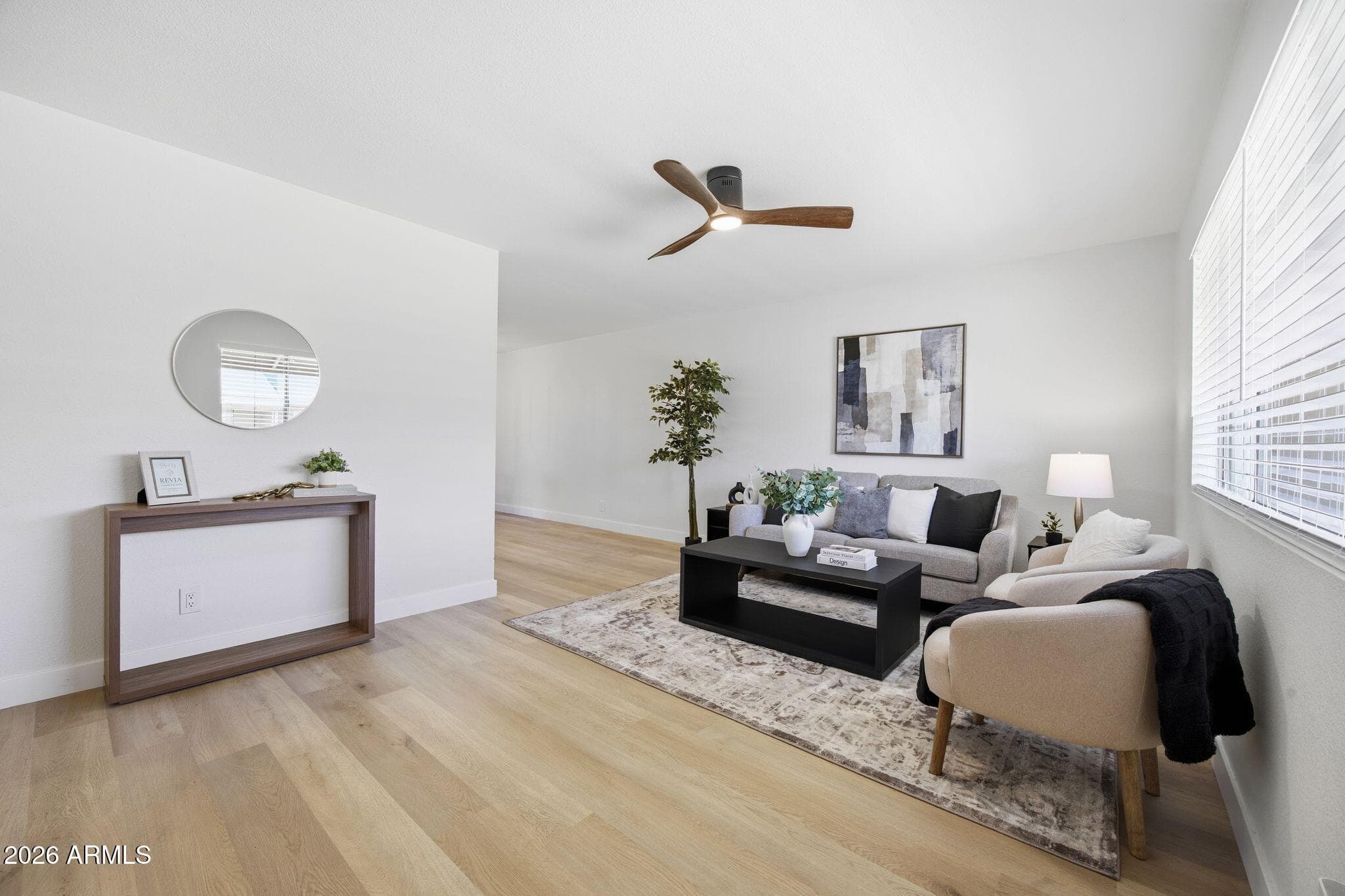 857 N CHERRY -- - Photo 4