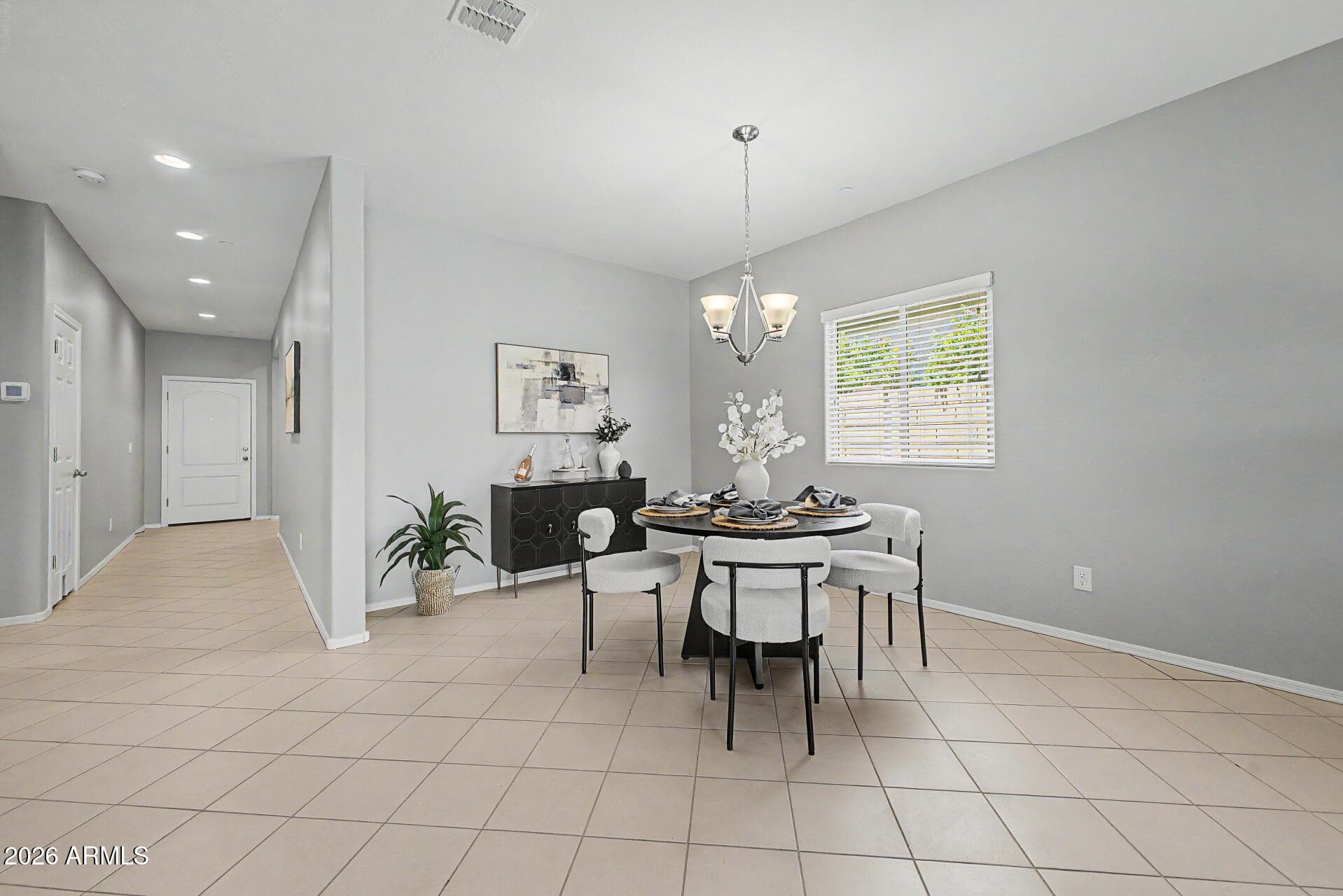 21232 W Palm Ln — photo 2